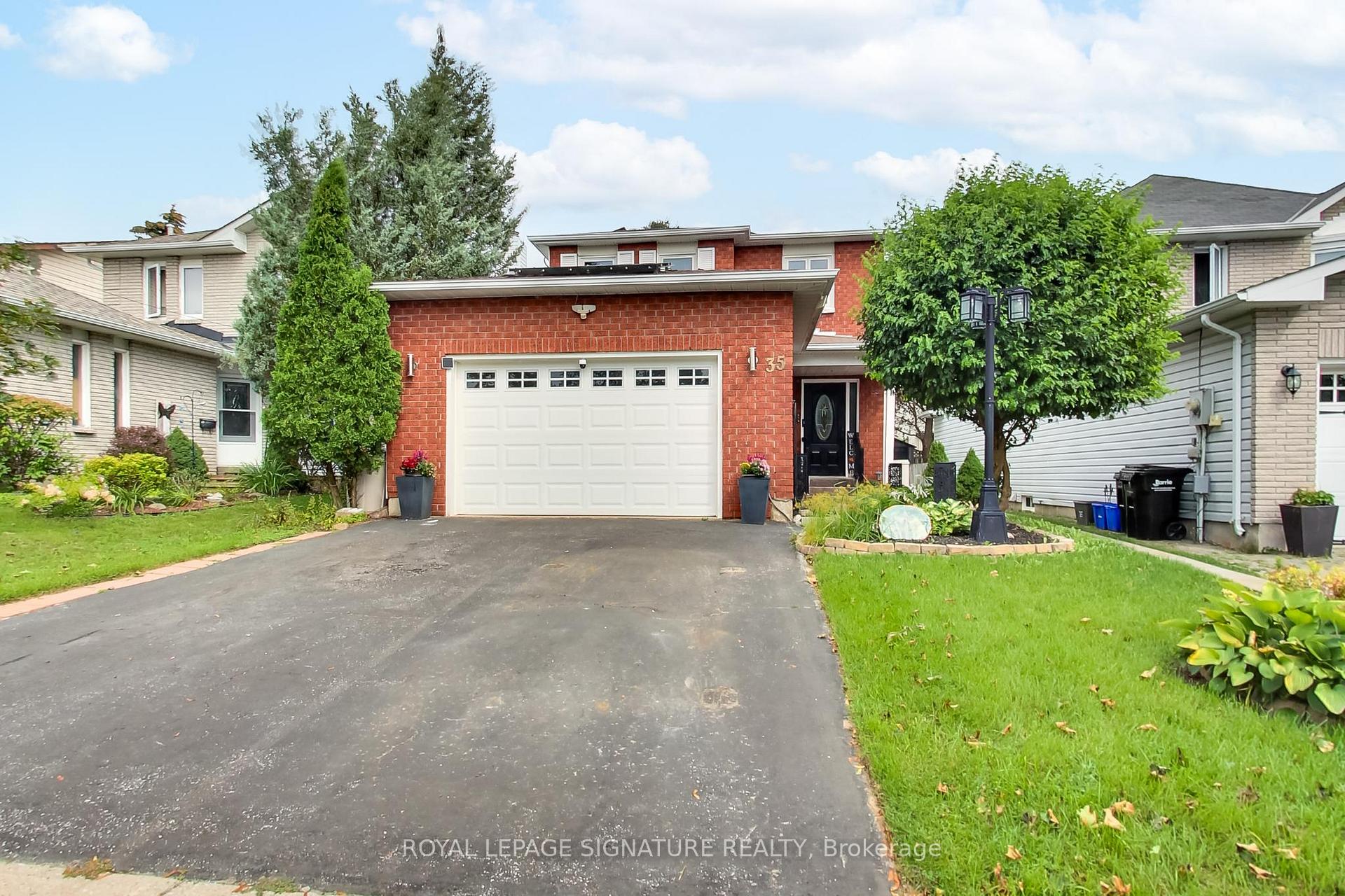 Photo 1 of 35 Carr Drive, Barrie, Letitia Heights — HOMEH
