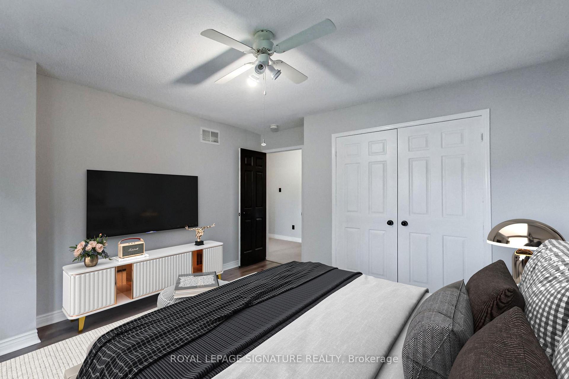 Photo 37 of 35 Carr Drive, Barrie, Letitia Heights — HOMEH