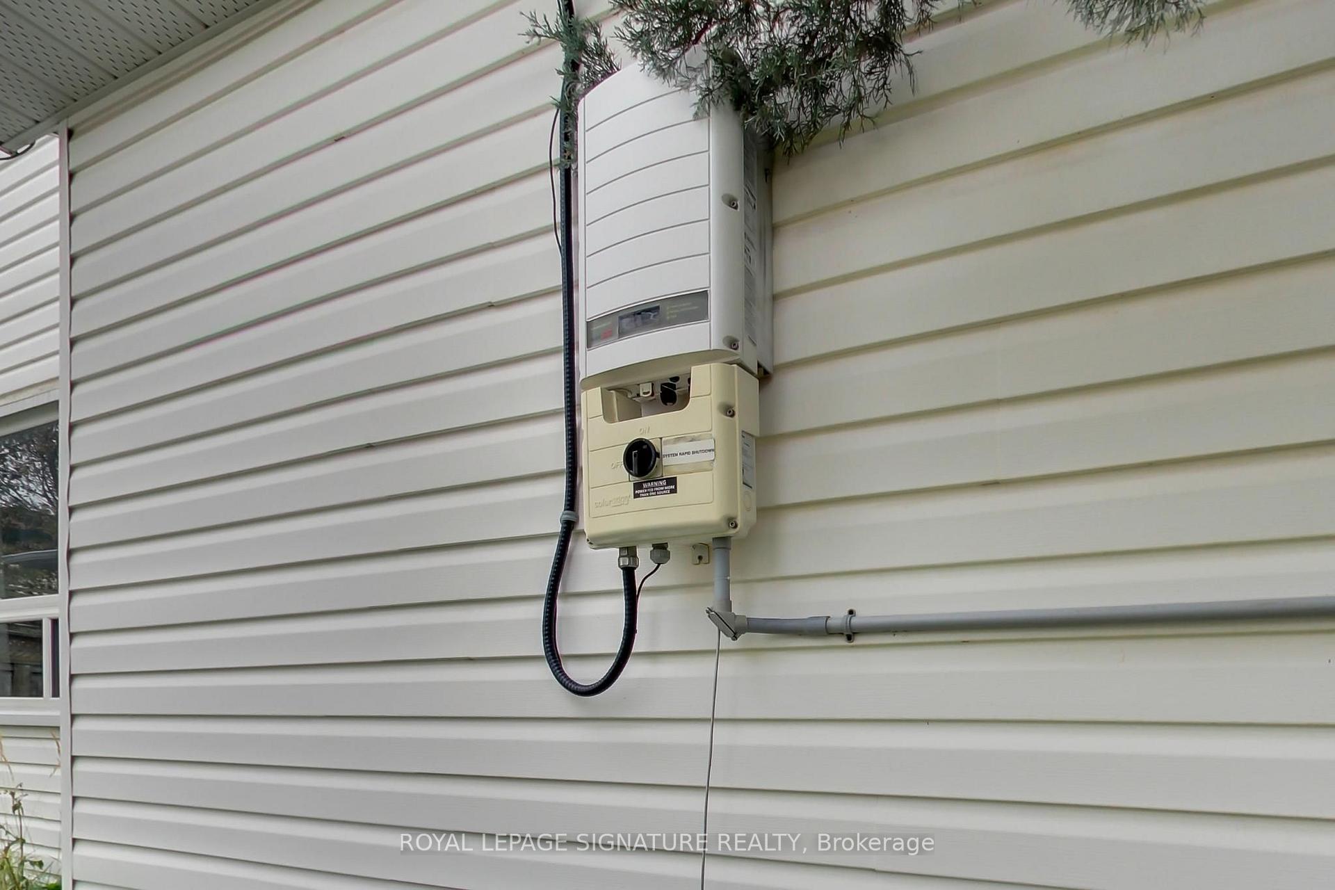 Photo 45 of 35 Carr Drive, Barrie, Letitia Heights — HOMEH