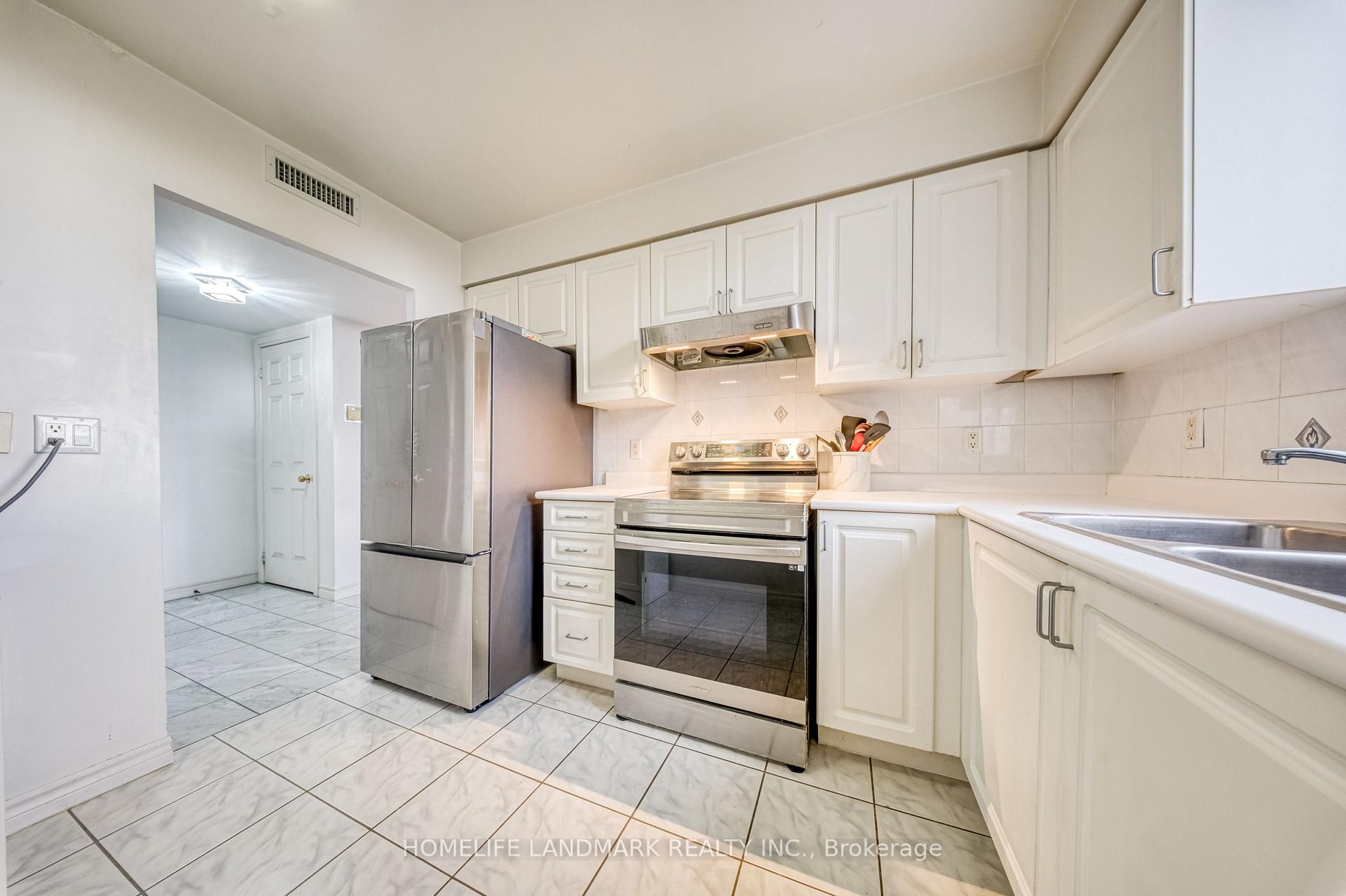 Photo 9 of Unit 1206, 2627 McCowan Road, Scarborough, Agincourt North — HOMEH