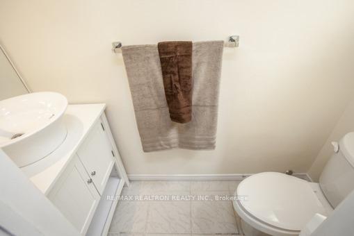 Photo 13 of 113 Upton Crescent, Markham, Milliken Mills West — HOMEH