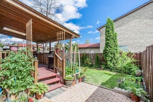 Photo 15 of 113 Upton Crescent, Markham, Milliken Mills West — HOMEH