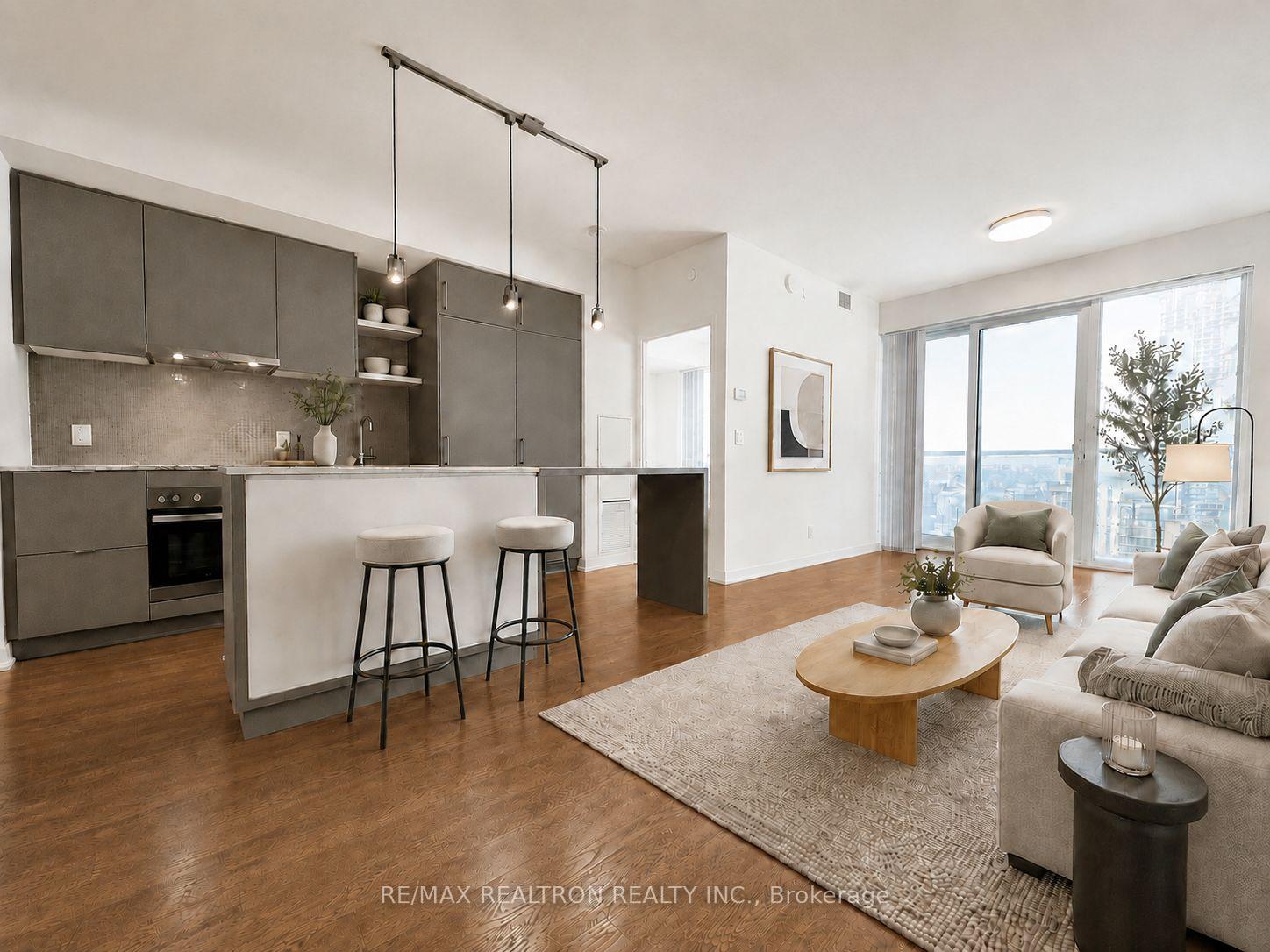 Photo 2 of Unit 5806, 100 Harbour Street, Toronto, Waterfront Communities — HOMEH