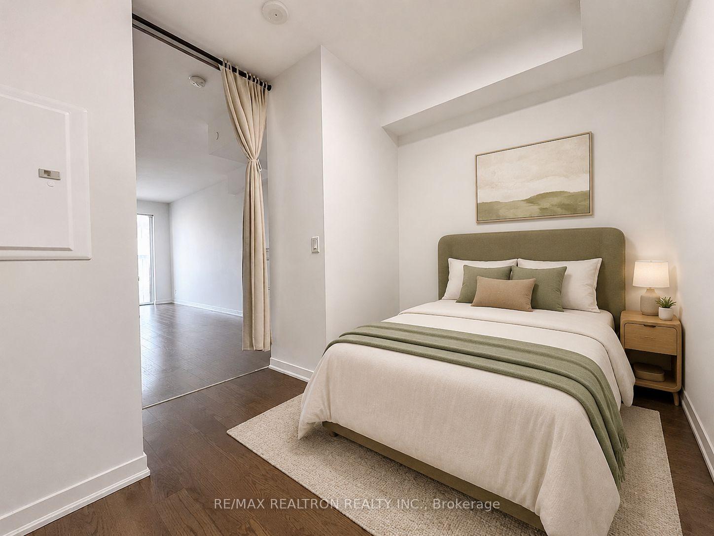Photo 11 of Unit 5806, 100 Harbour Street, Toronto, Waterfront Communities — HOMEH