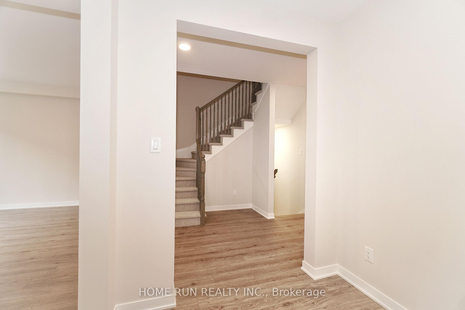 Photo 9 of 258 Catnip Crescent, Ottawa, Kanata - Morgan's Grant/South March — HOMEH