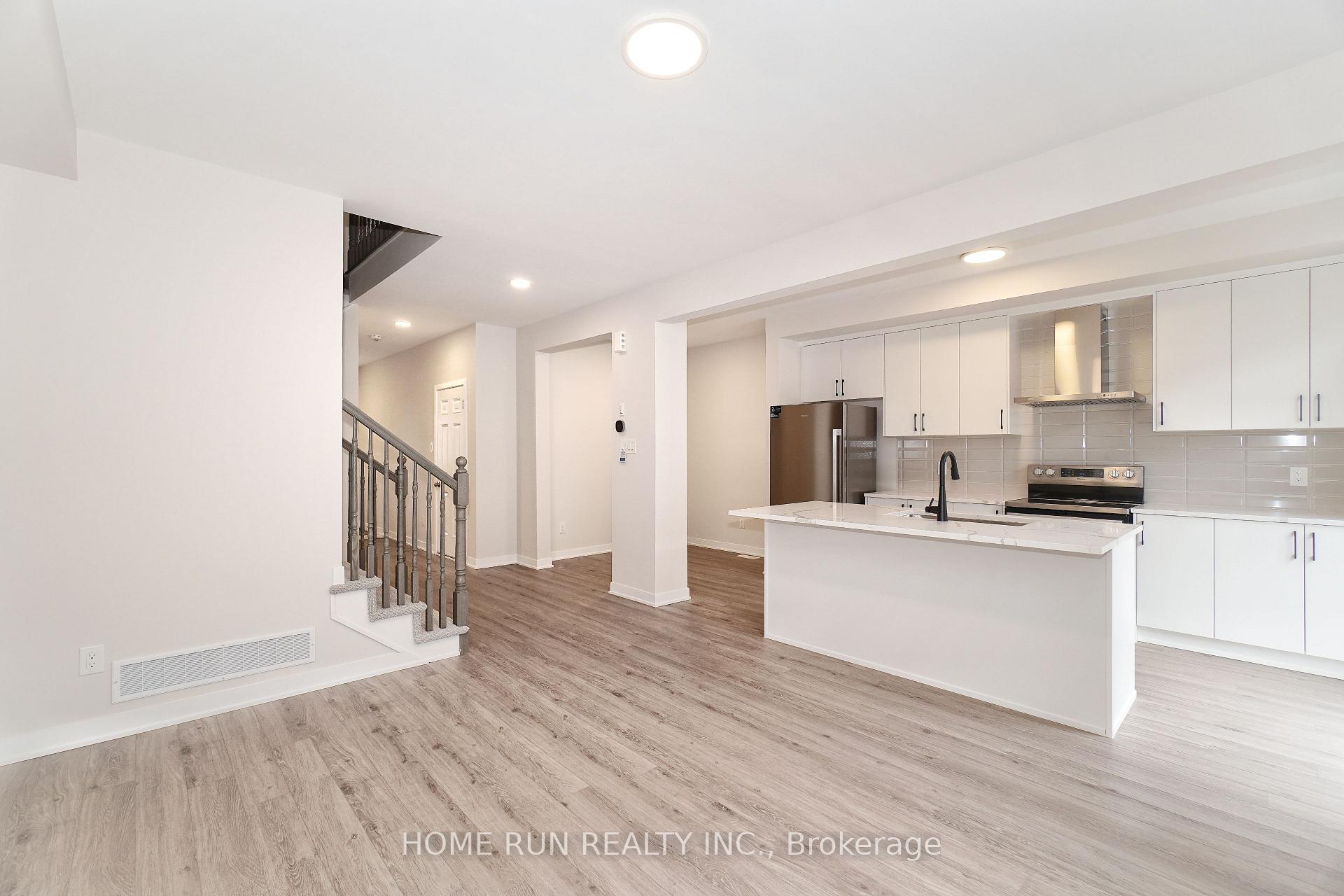 Photo 12 of 258 Catnip Crescent, Ottawa, Kanata - Morgan's Grant/South March — HOMEH