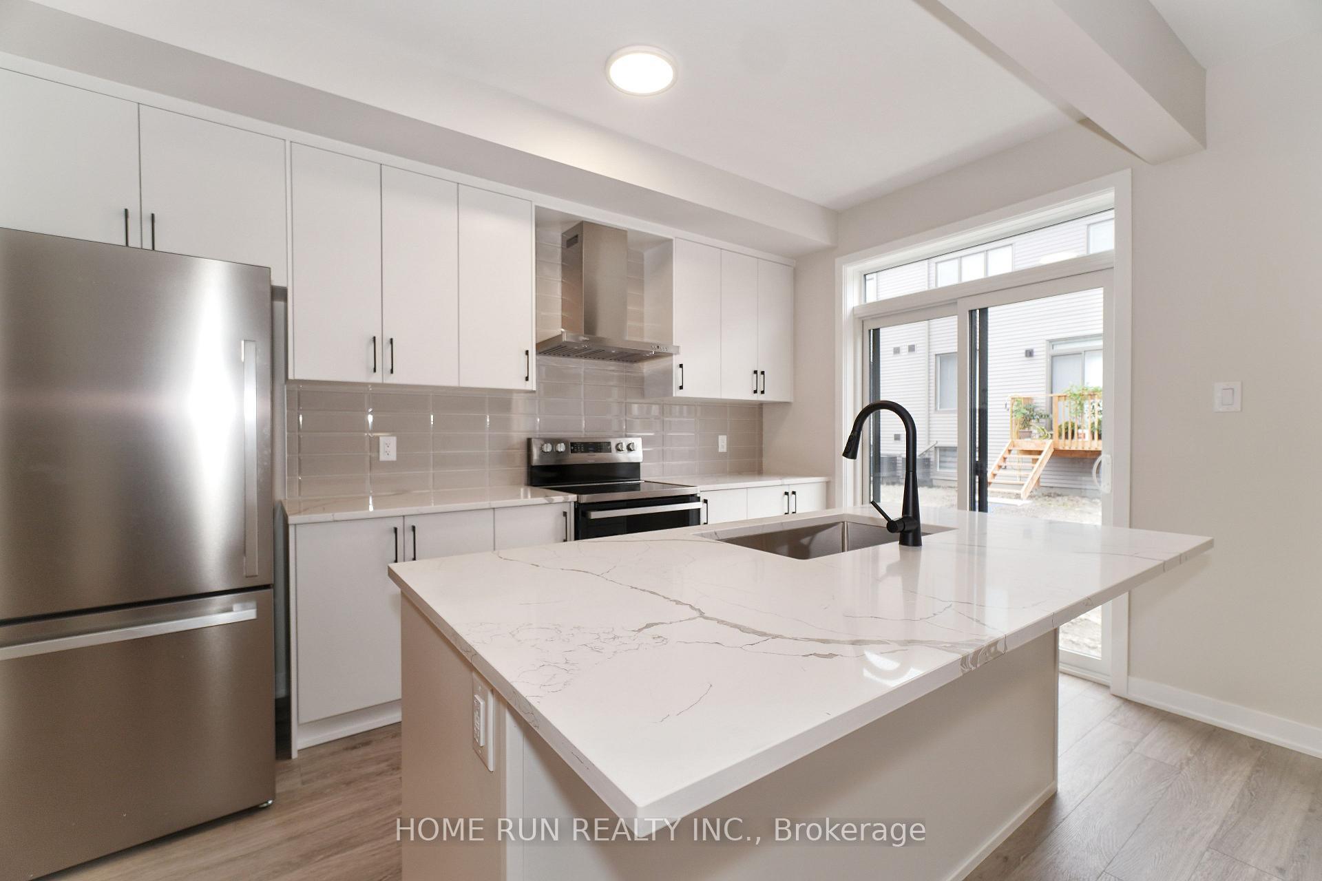 Photo 16 of 258 Catnip Crescent, Ottawa, Kanata - Morgan's Grant/South March — HOMEH