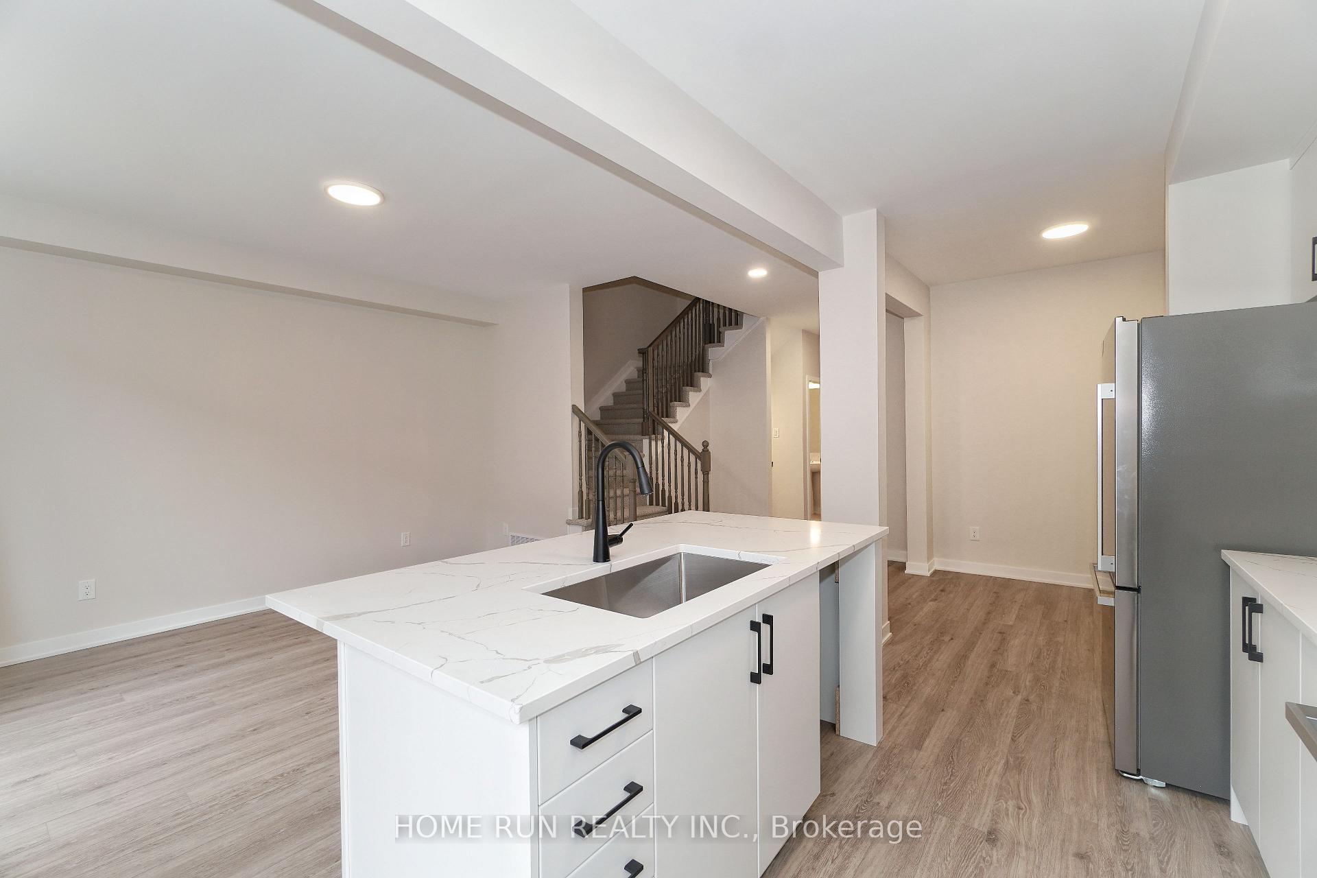 Photo 19 of 258 Catnip Crescent, Ottawa, Kanata - Morgan's Grant/South March — HOMEH