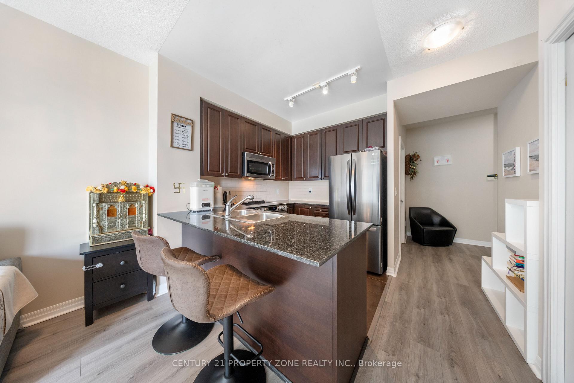 Photo 11 of Unit 2210, 225 Webb Drive, Mississauga, City Centre — HOMEH