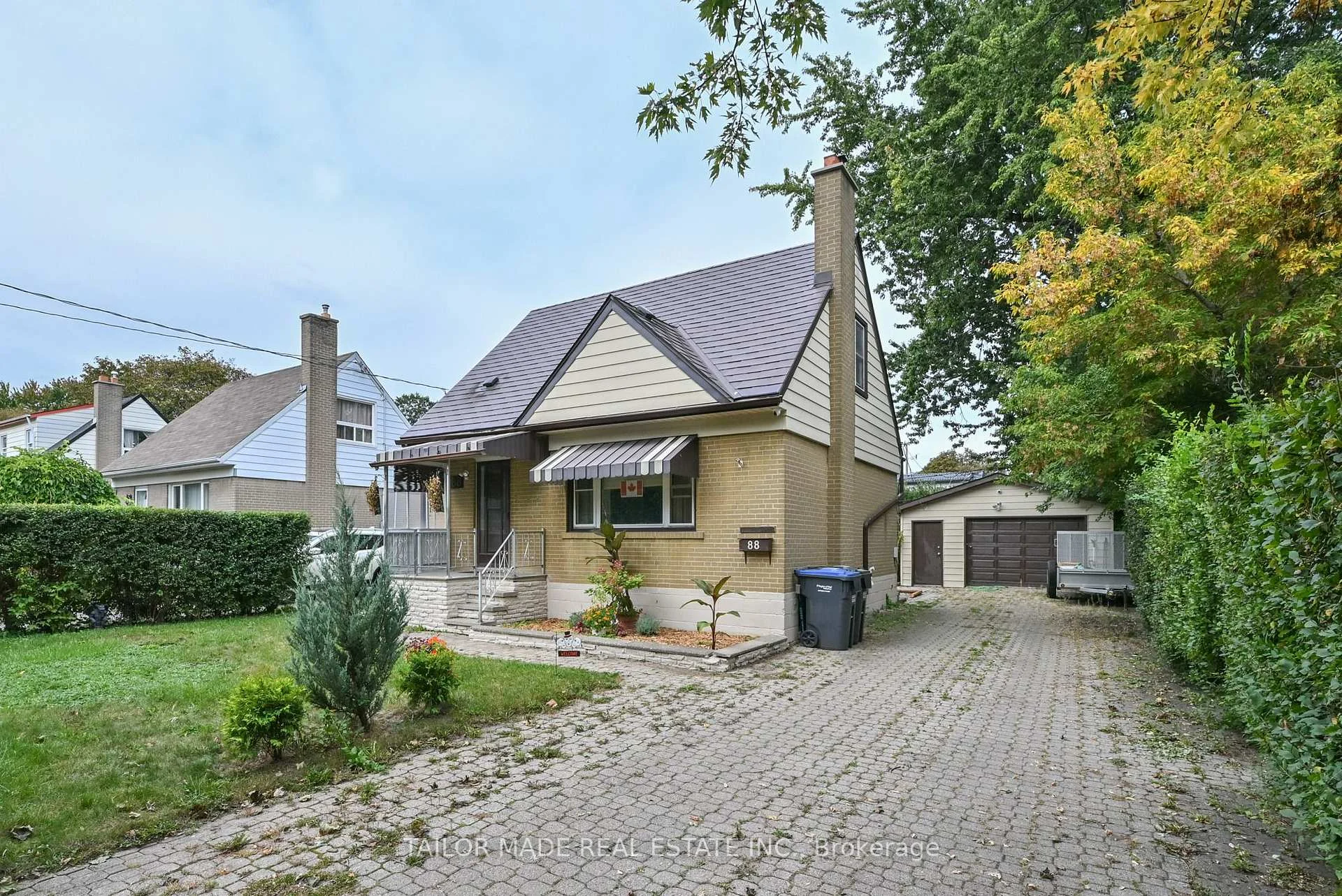 Photo of 88 Mccaul Street