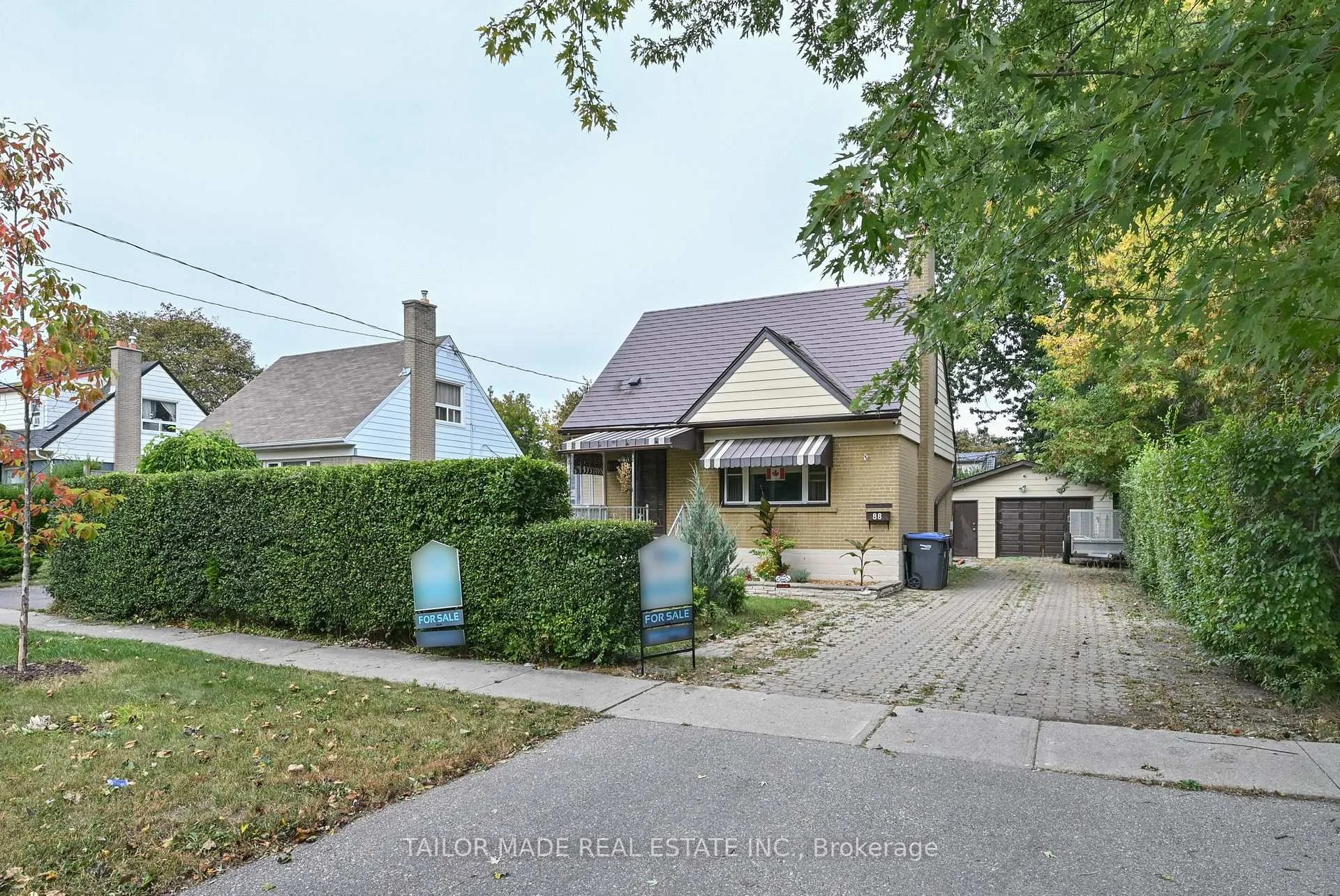 Photo 4 of 88 Mccaul Street, Brampton, Brampton North — HOMEH