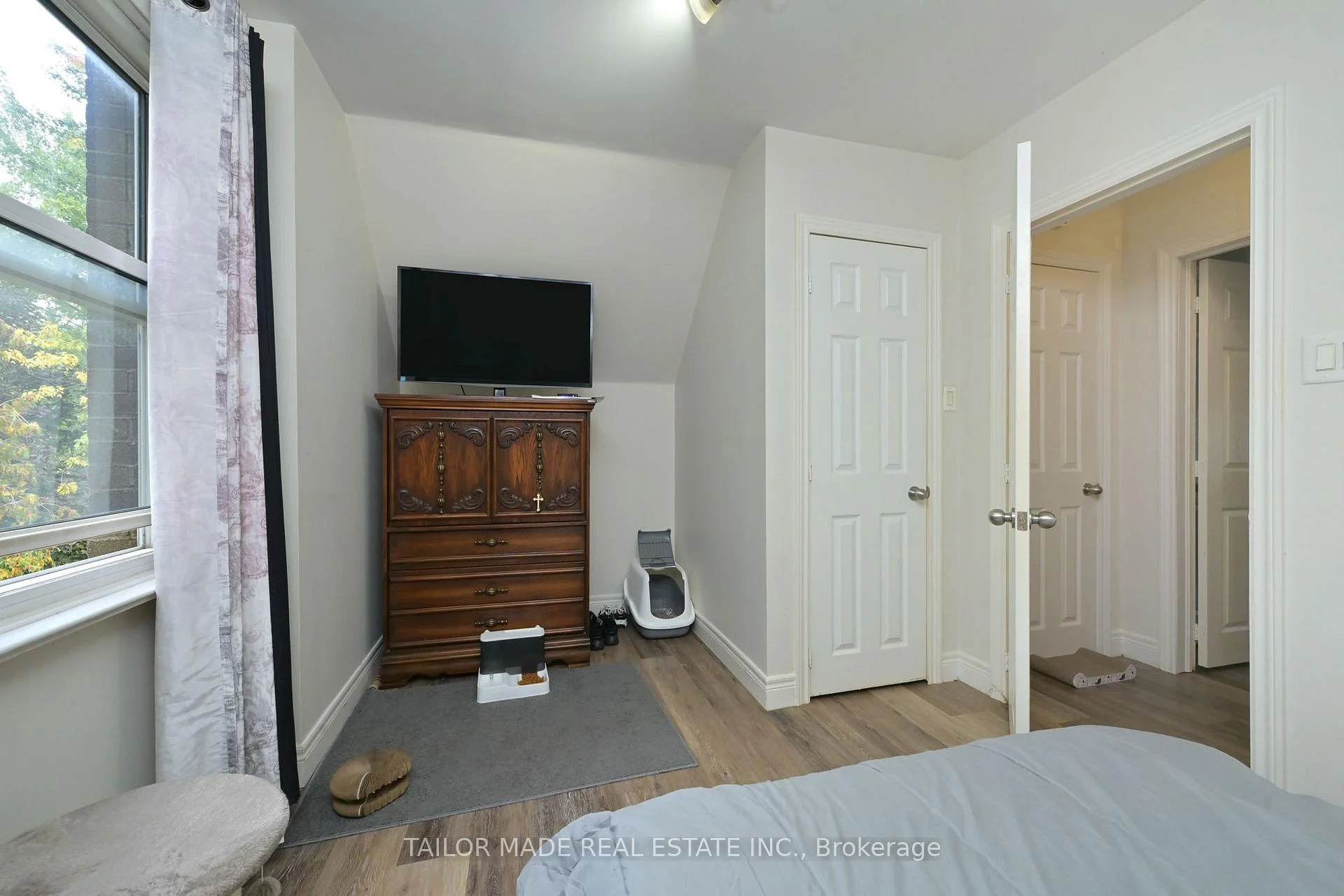 Photo 31 of 88 Mccaul Street, Brampton, Brampton North — HOMEH