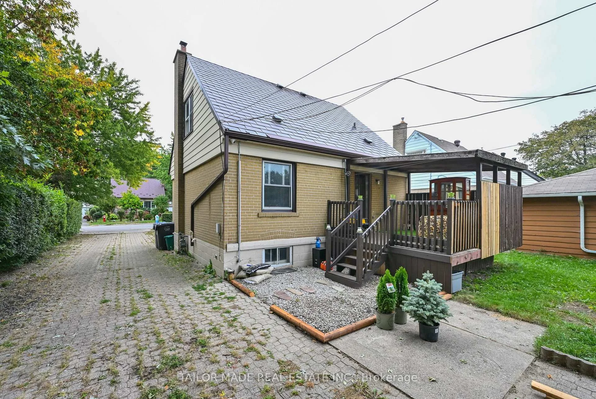Photo 41 of 88 Mccaul Street, Brampton, Brampton North — HOMEH