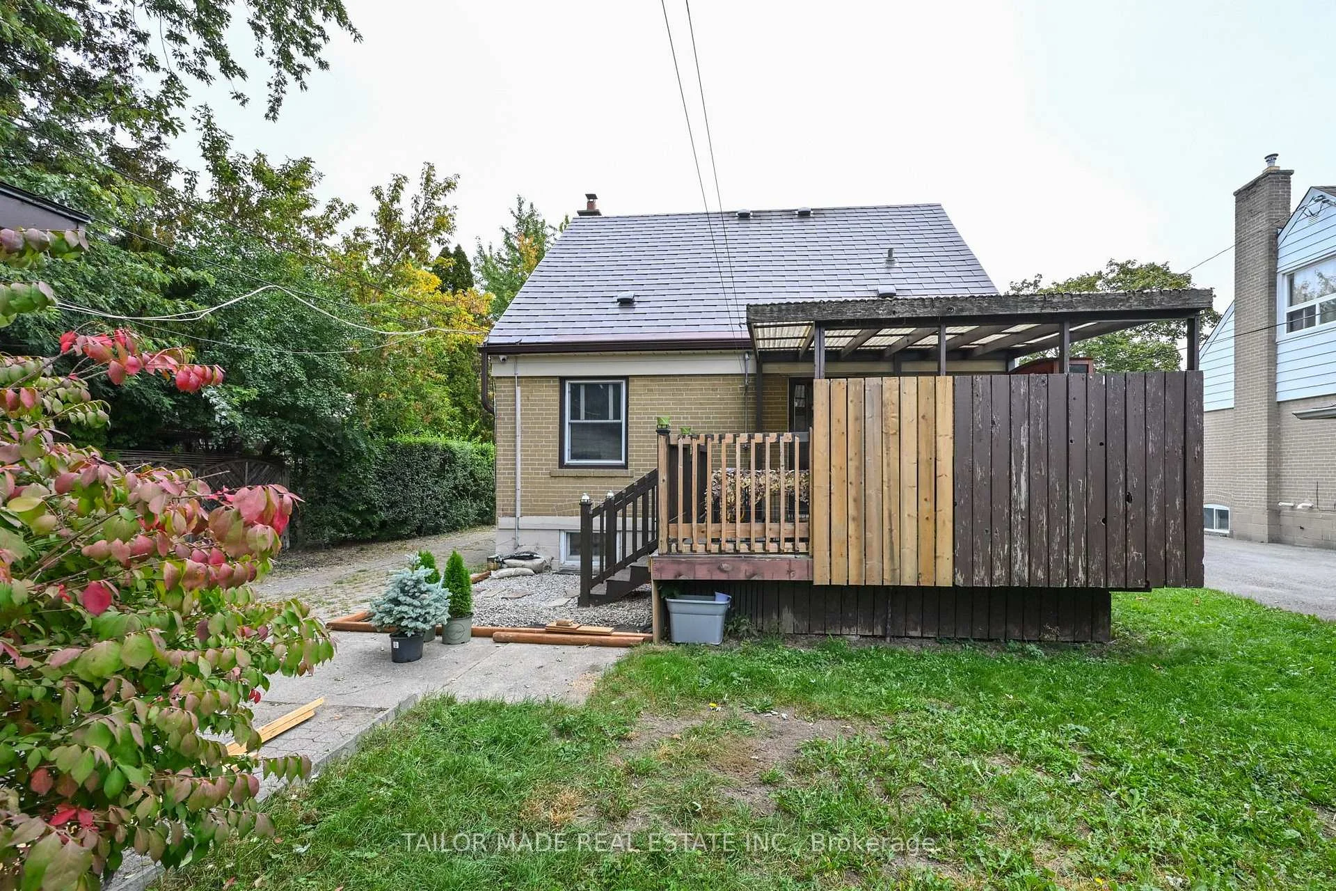 Photo 45 of 88 Mccaul Street, Brampton, Brampton North — HOMEH