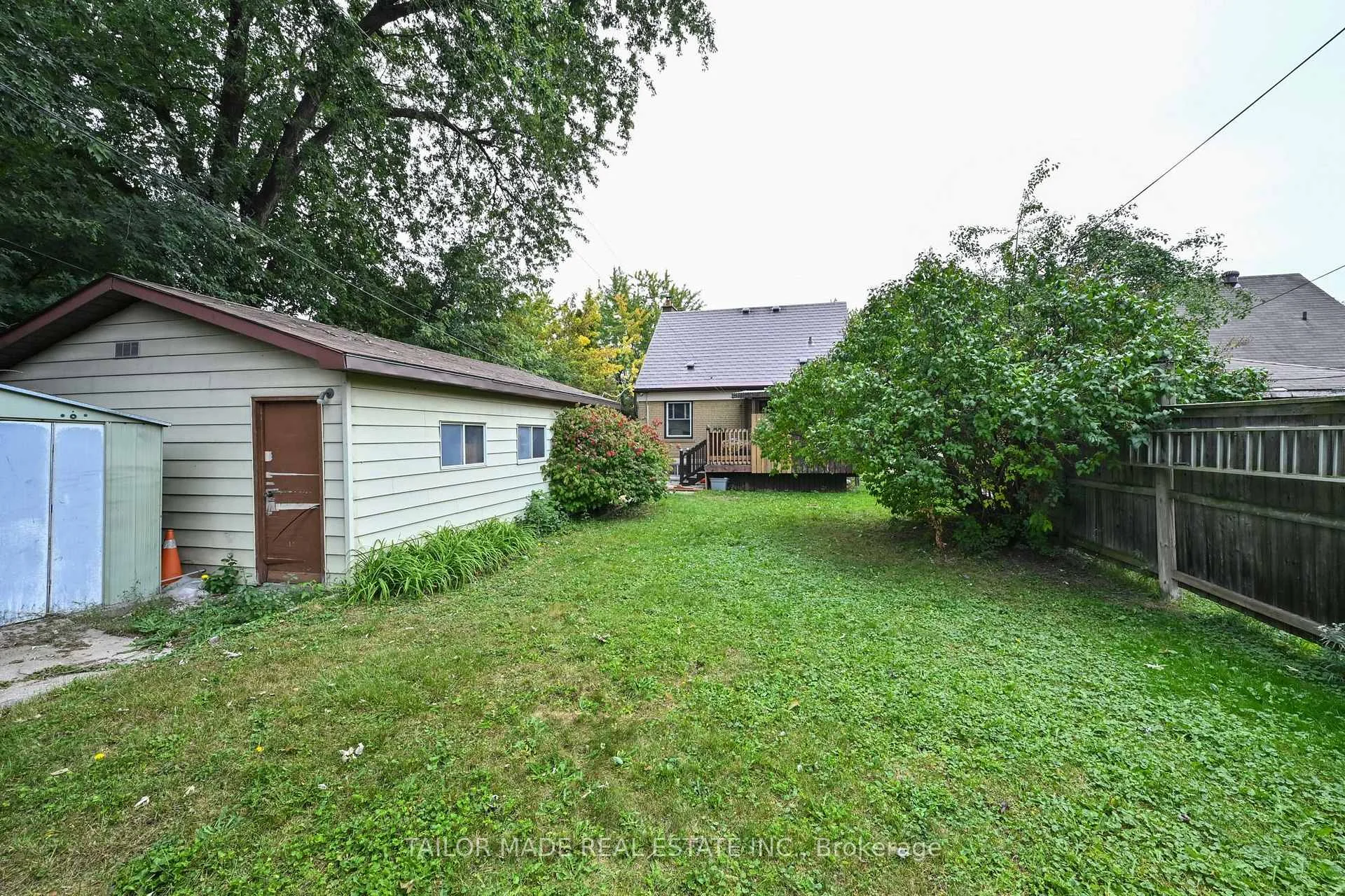 Photo 53 of 88 Mccaul Street, Brampton, Brampton North — HOMEH