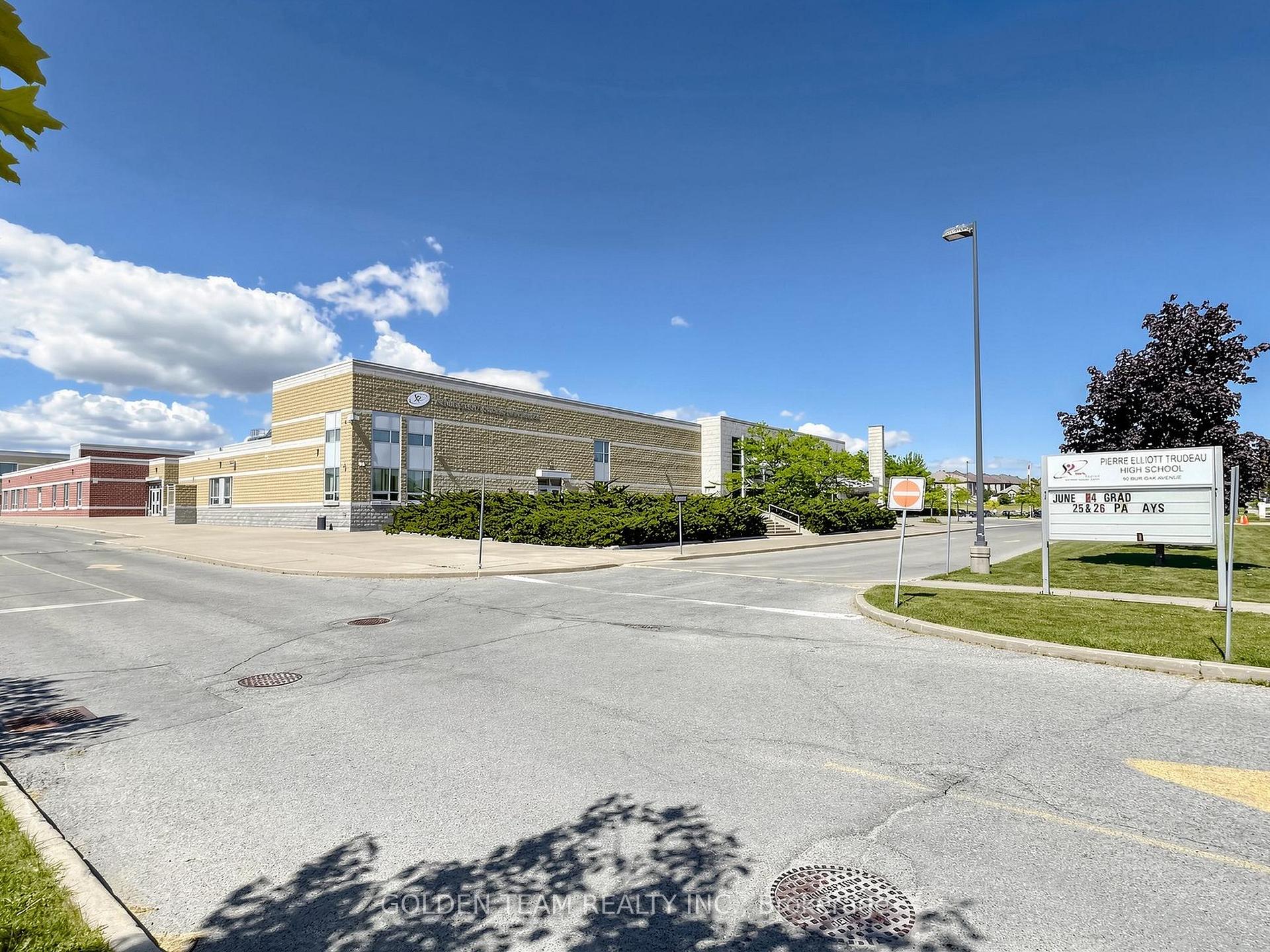 Photo 43 of 31 Brookhaven Crescent, Markham, Berczy — HOMEH