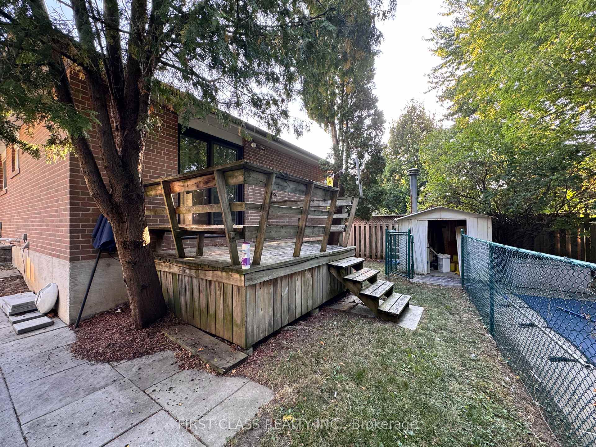Photo 14 of 16 Trailside Drive, North York, Don Valley Village — HOMEH