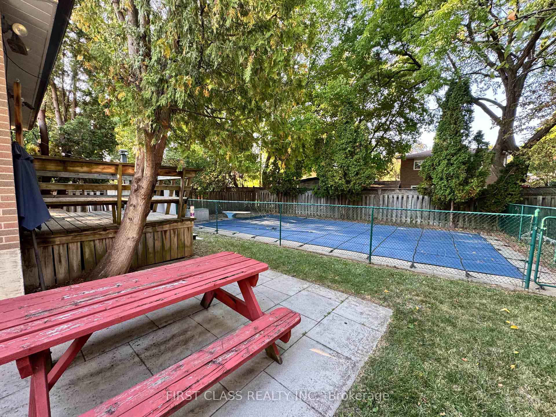 Photo 15 of 16 Trailside Drive, North York, Don Valley Village — HOMEH