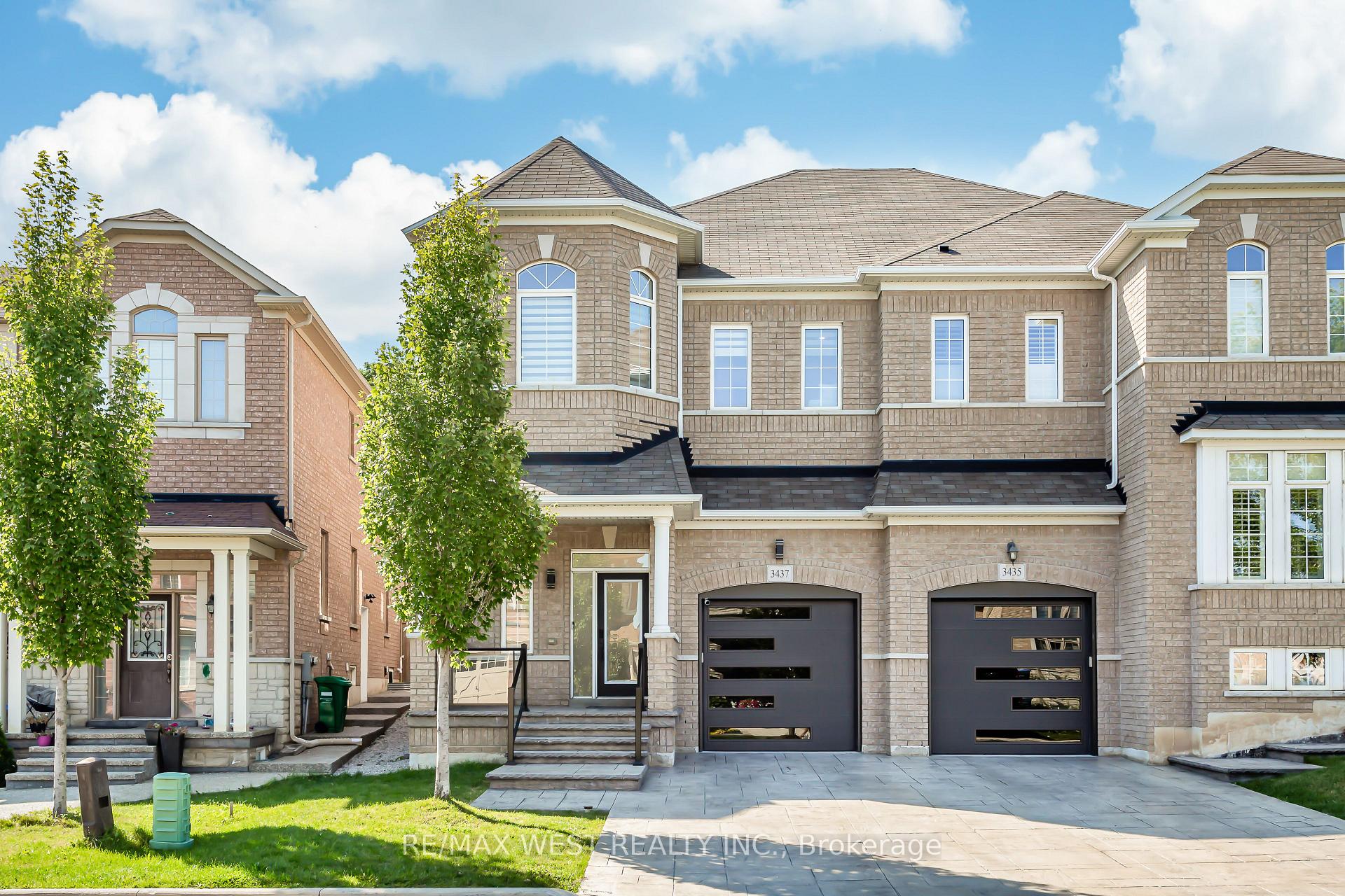 Front of 3437 Park Heights Way