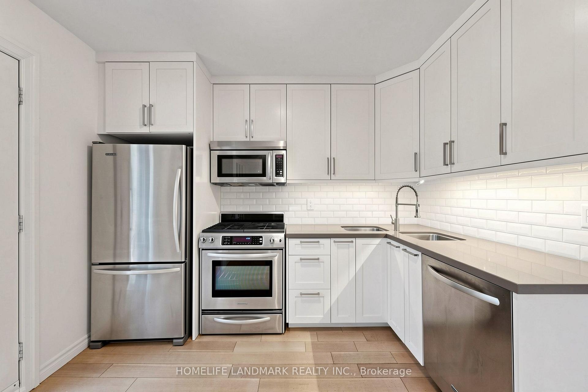 Photo 14 of 190 Lawrence Avenue W, Toronto, Lawrence Park North — HOMEH