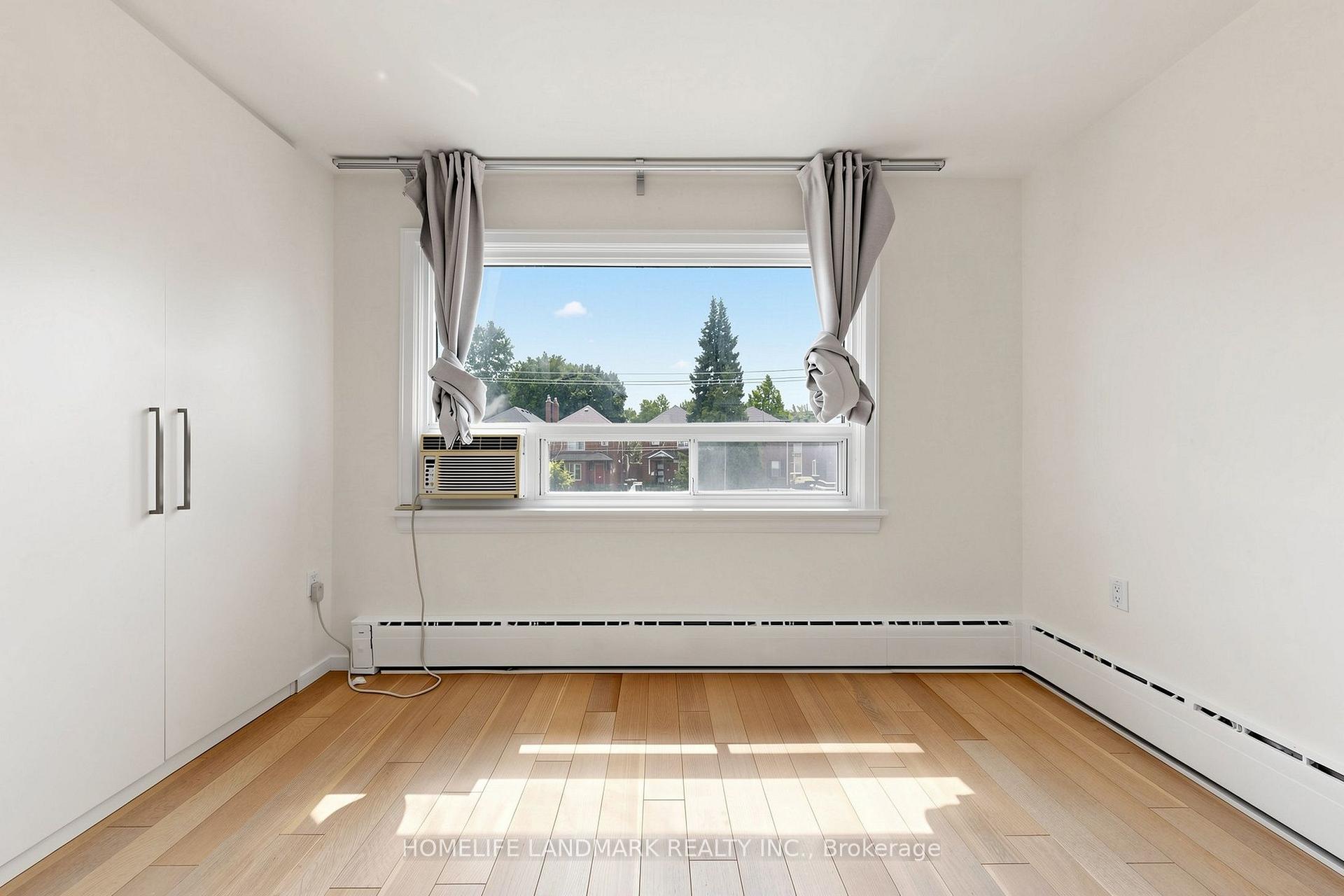 Photo 21 of 190 Lawrence Avenue W, Toronto, Lawrence Park North — HOMEH