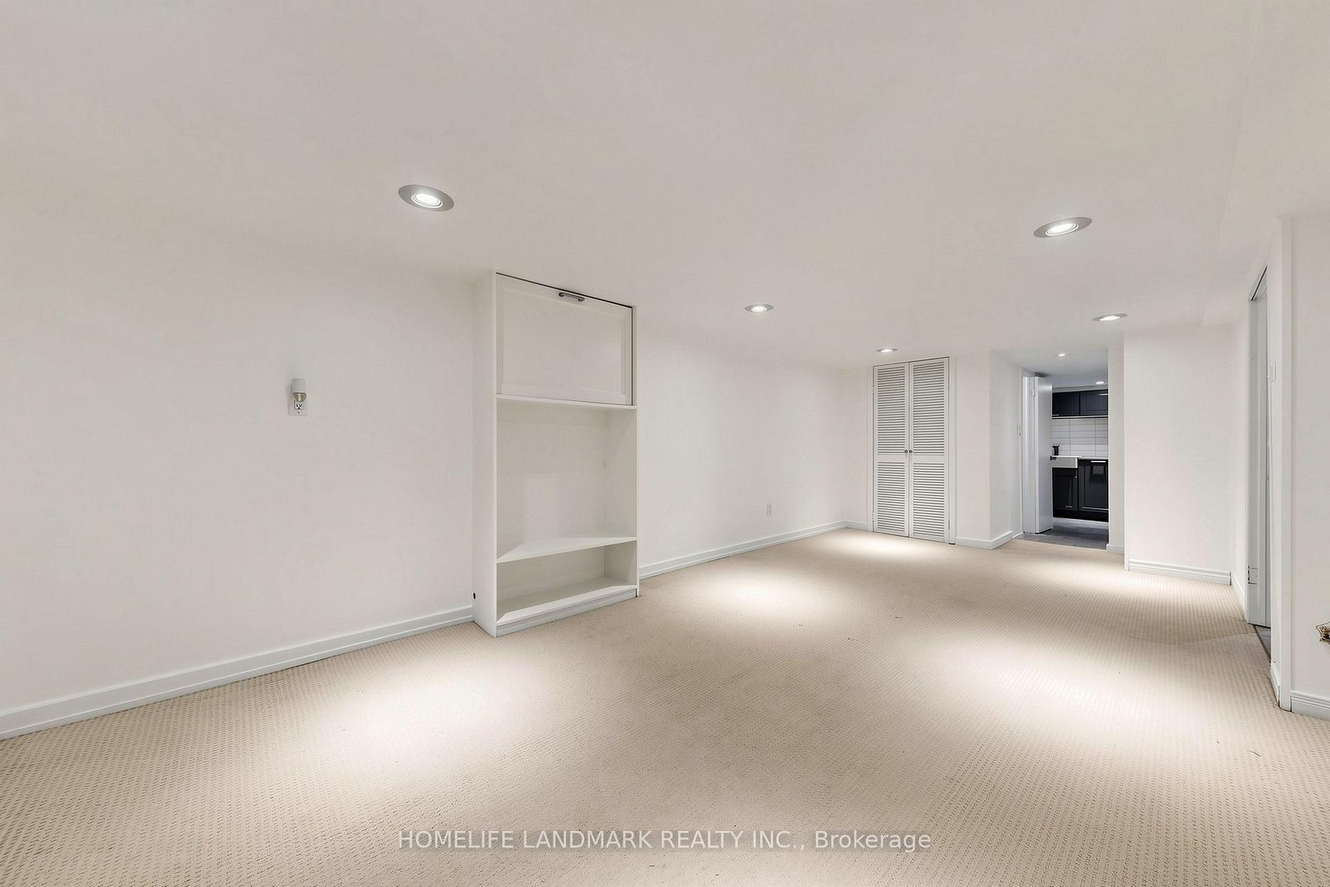 Photo 35 of 190 Lawrence Avenue W, Toronto, Lawrence Park North — HOMEH