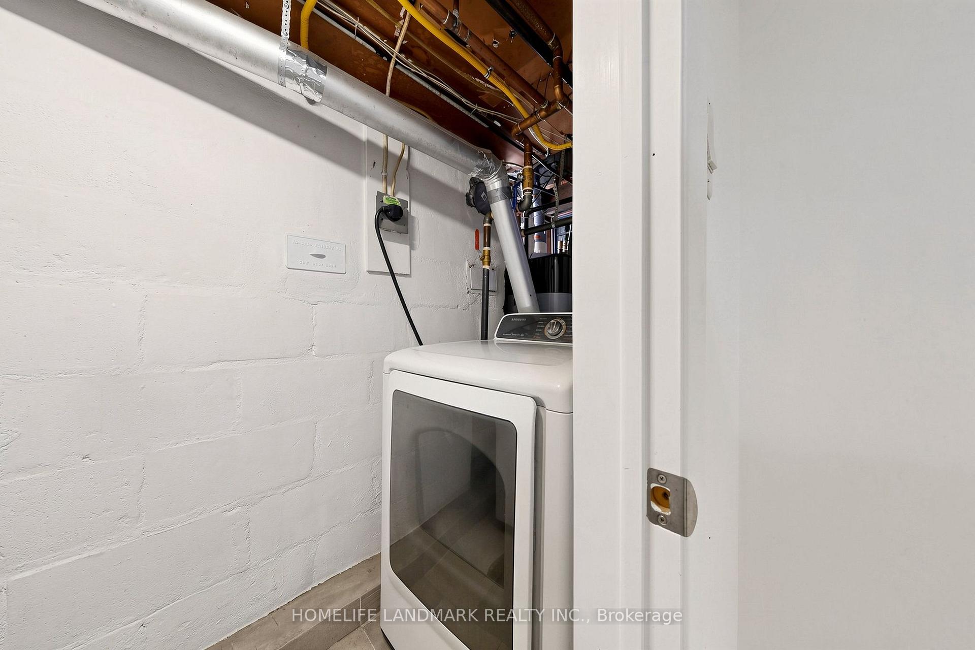 Photo 39 of 190 Lawrence Avenue W, Toronto, Lawrence Park North — HOMEH