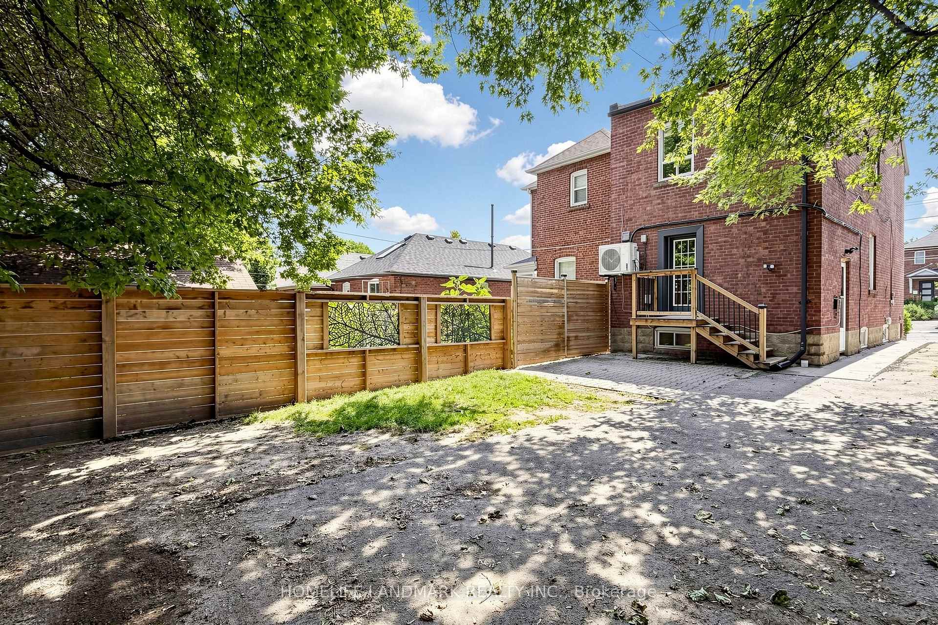 Photo 42 of 190 Lawrence Avenue W, Toronto, Lawrence Park North — HOMEH