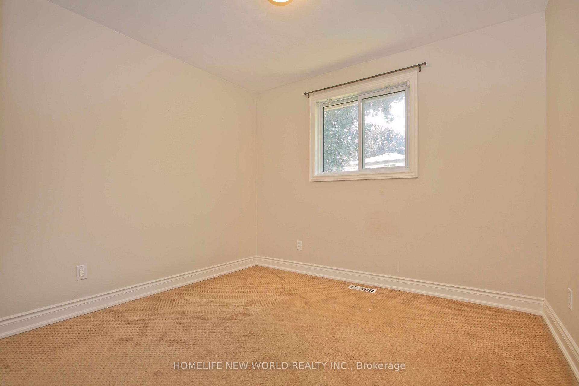 Photo 22 of 3125 Centennial Drive, Burlington, Palmer — HOMEH