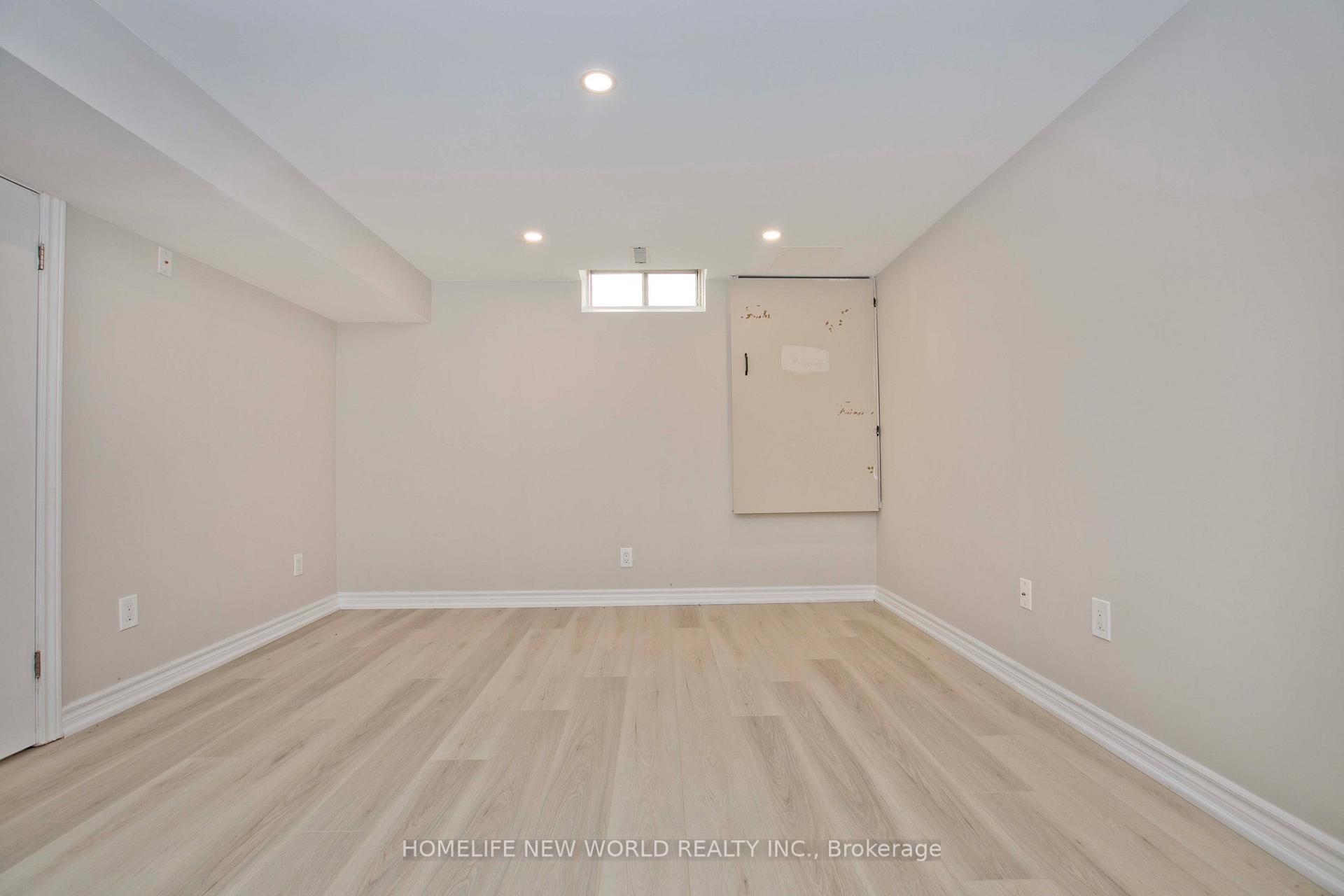 Photo 24 of 3125 Centennial Drive, Burlington, Palmer — HOMEH