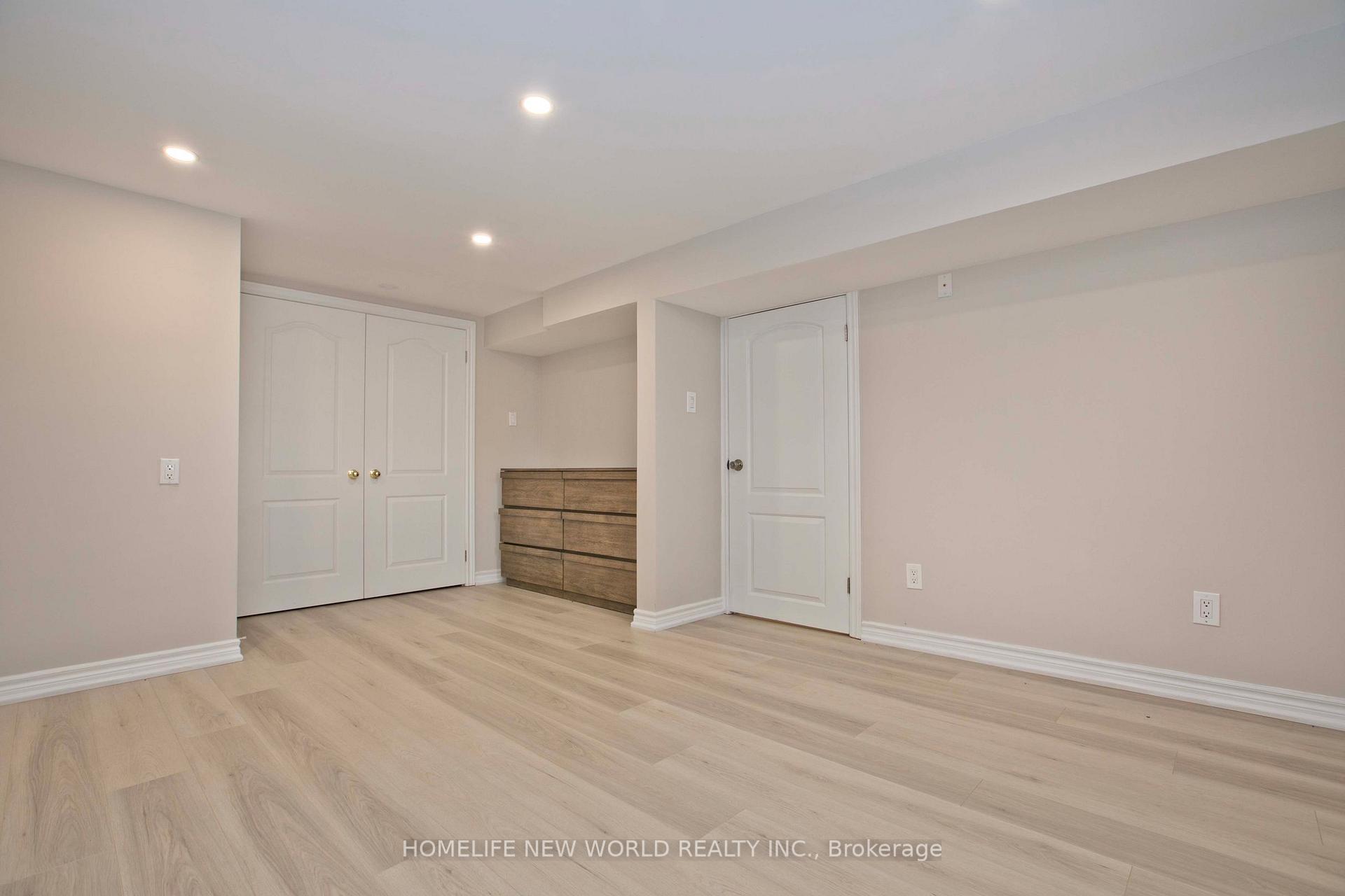 Photo 25 of 3125 Centennial Drive, Burlington, Palmer — HOMEH