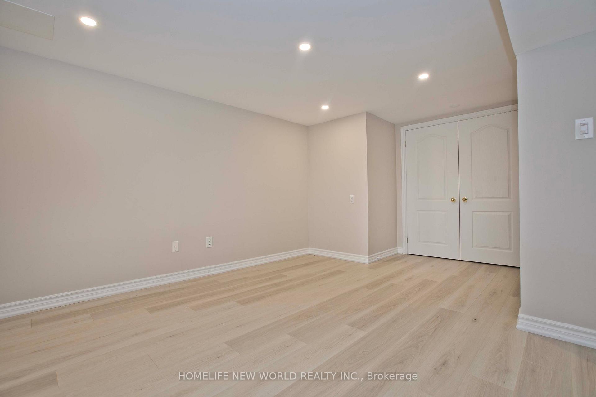 Photo 26 of 3125 Centennial Drive, Burlington, Palmer — HOMEH