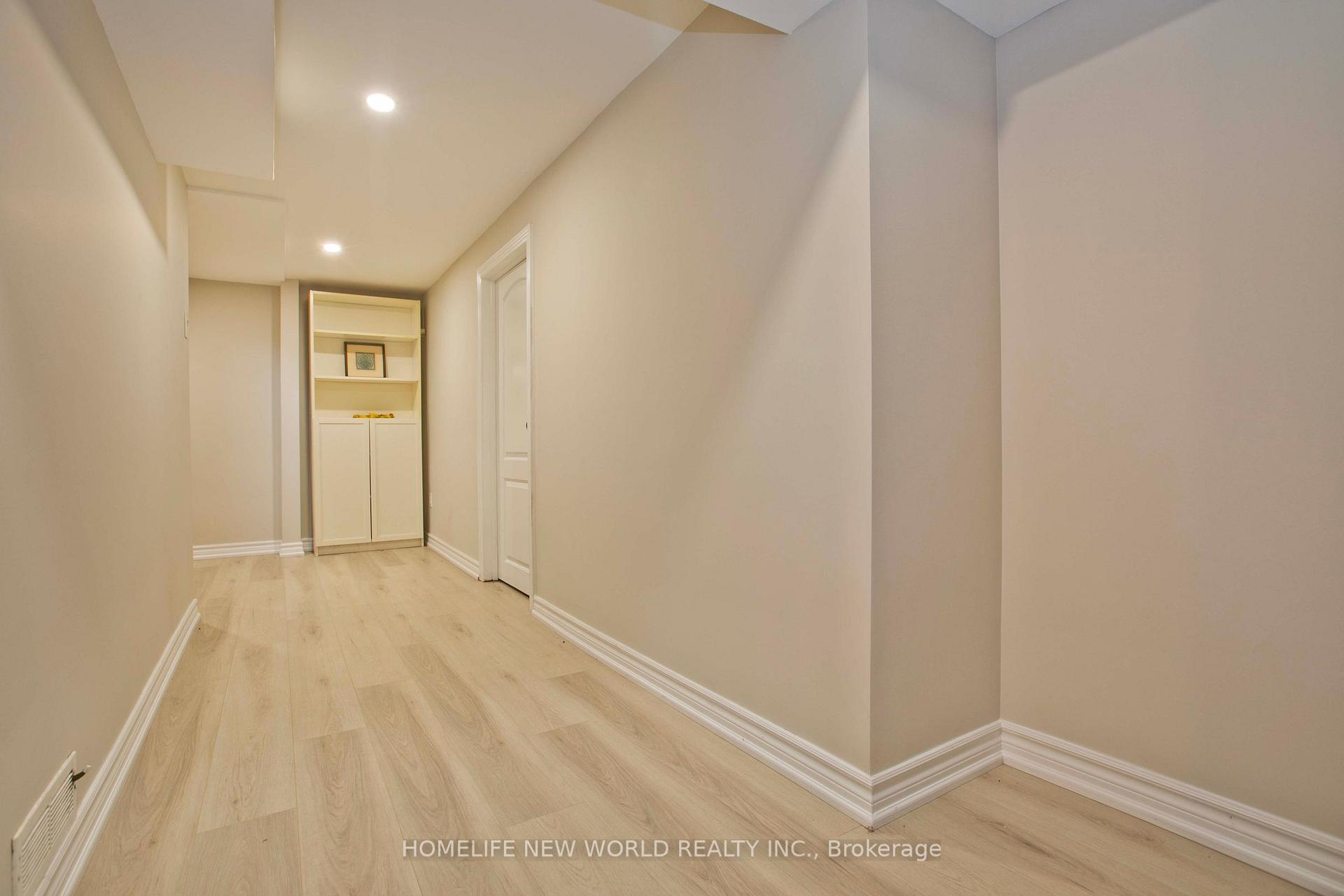 Photo 33 of 3125 Centennial Drive, Burlington, Palmer — HOMEH
