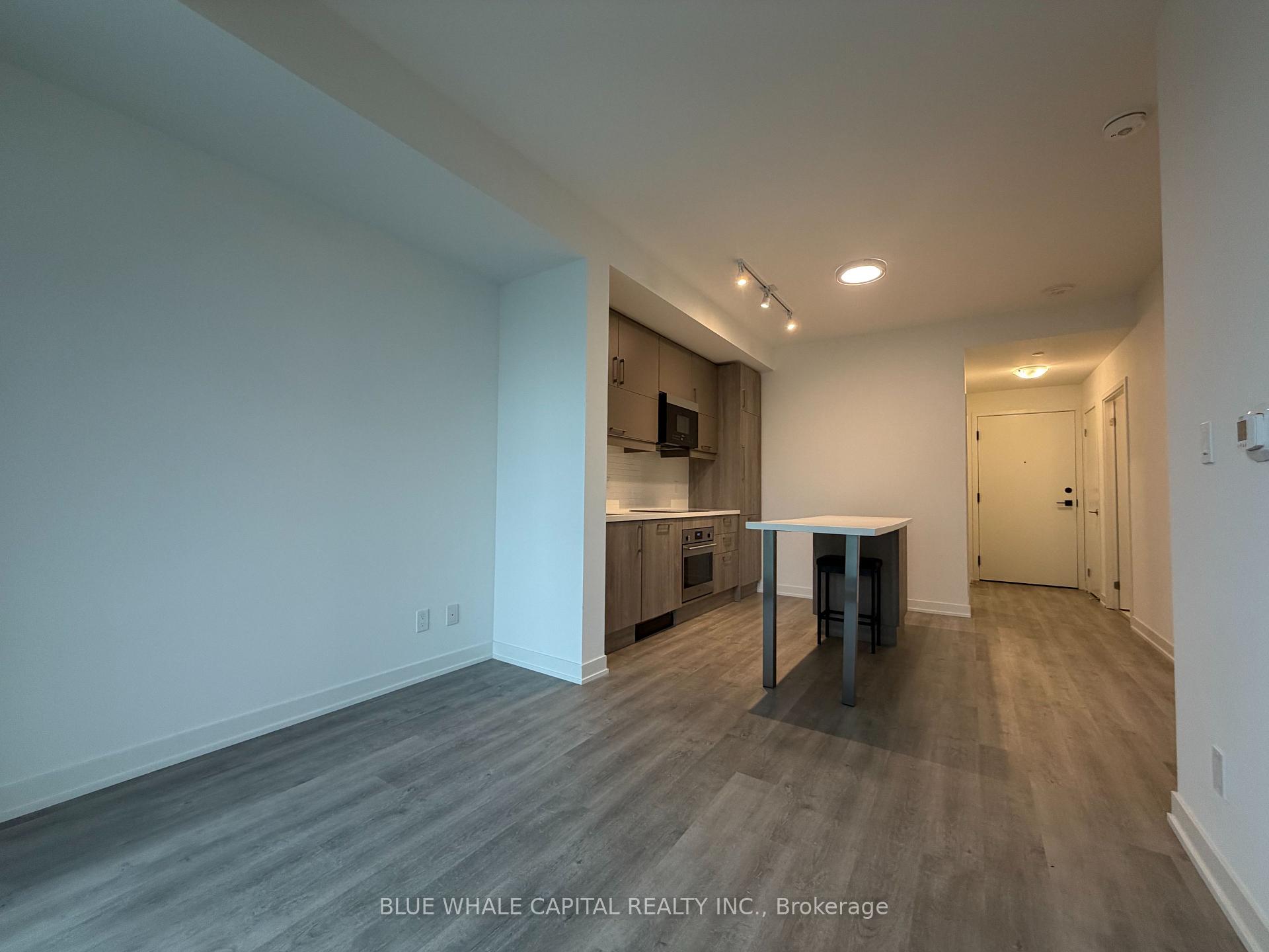 Photo 9 of Unit 916, 8119 Birchmount Road, Markham, Unionville — HOMEH