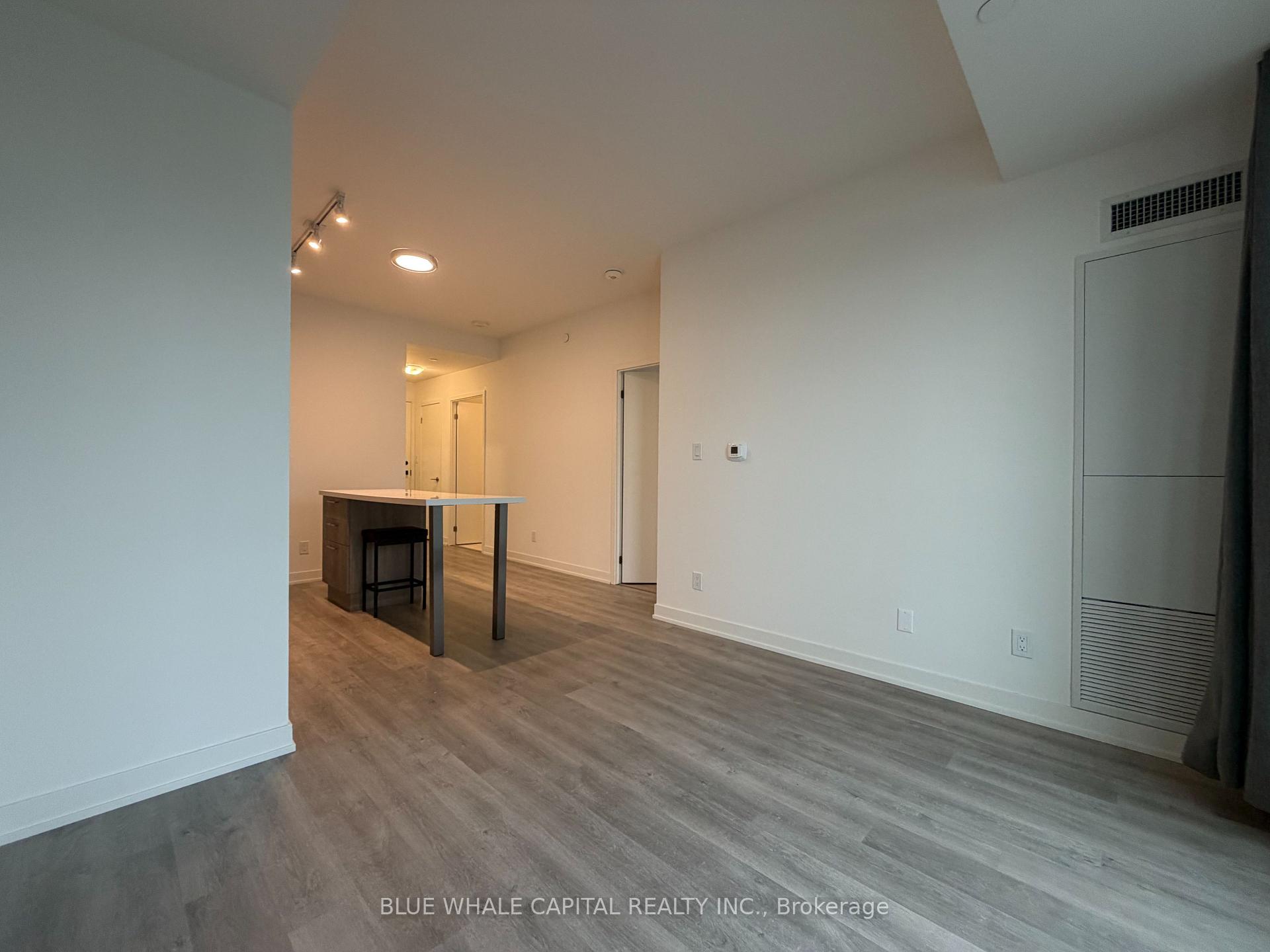 Photo 10 of Unit 916, 8119 Birchmount Road, Markham, Unionville — HOMEH