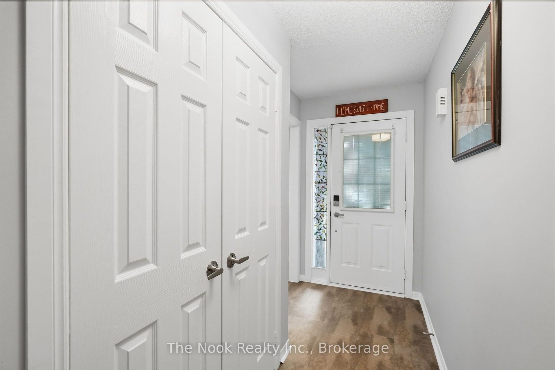 Photo 3 of 1120 Ormond Drive, Oshawa, Samac — HOMEH