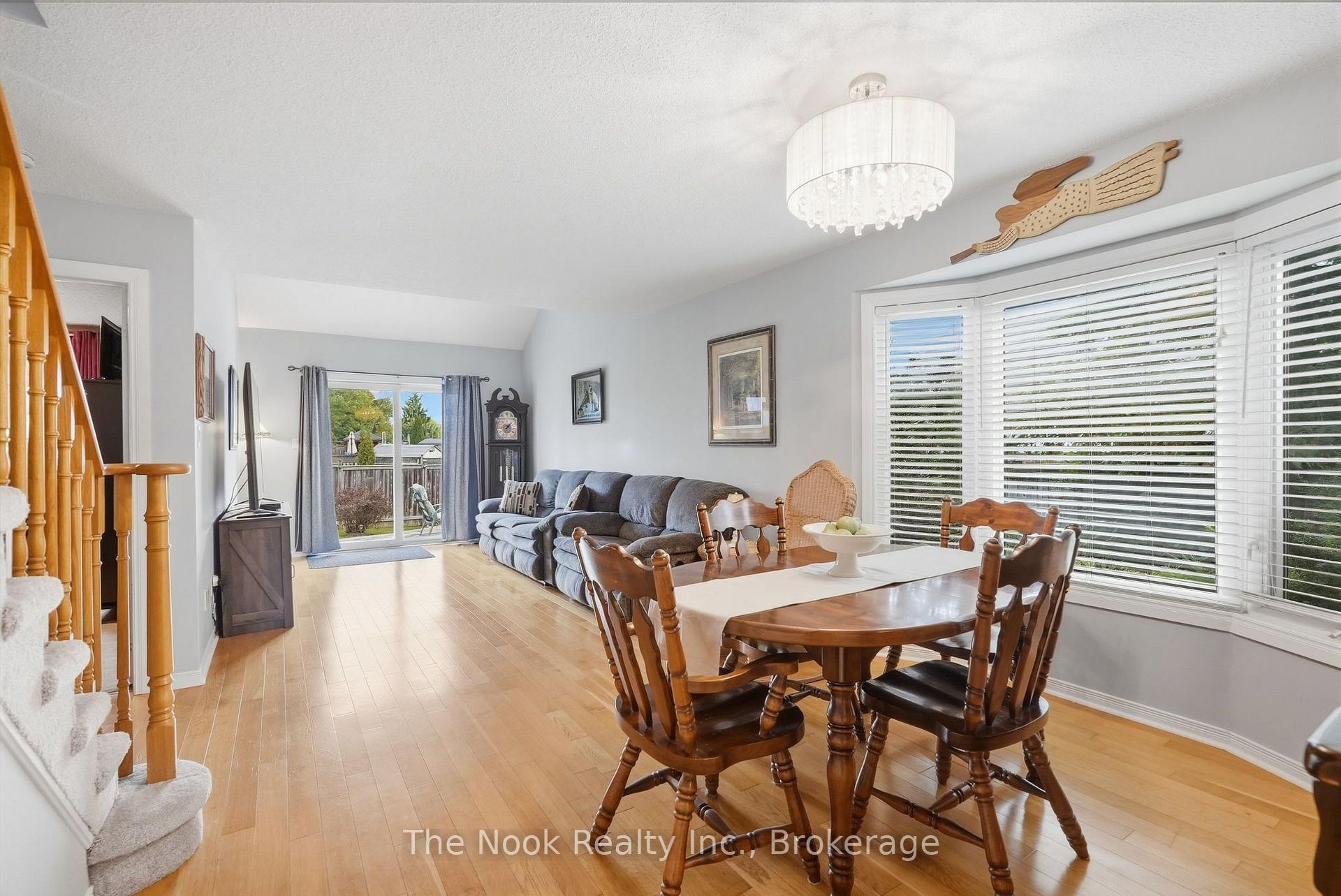 Photo 4 of 1120 Ormond Drive, Oshawa, Samac — HOMEH