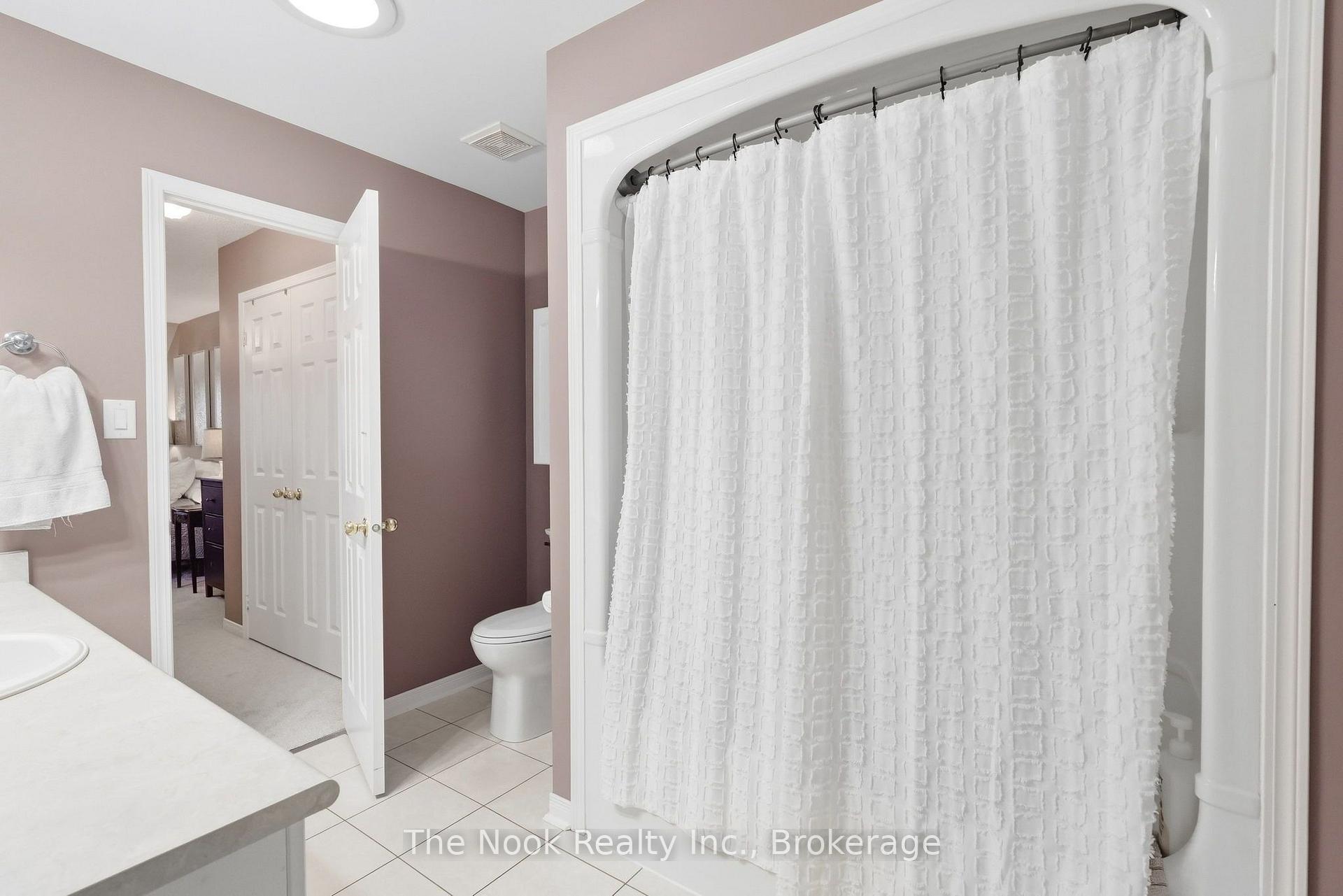 Photo 24 of 1120 Ormond Drive, Oshawa, Samac — HOMEH
