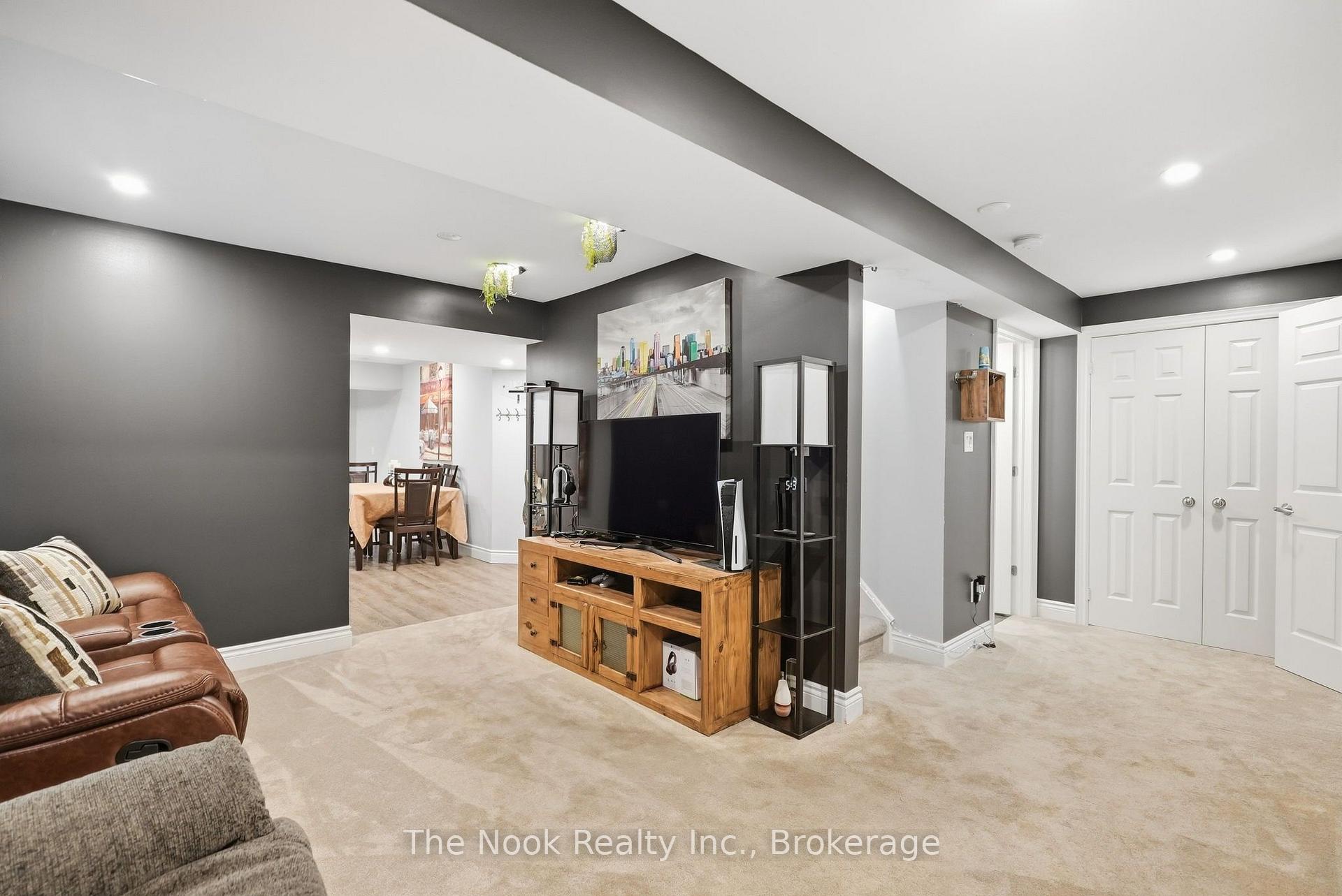 Photo 31 of 1120 Ormond Drive, Oshawa, Samac — HOMEH