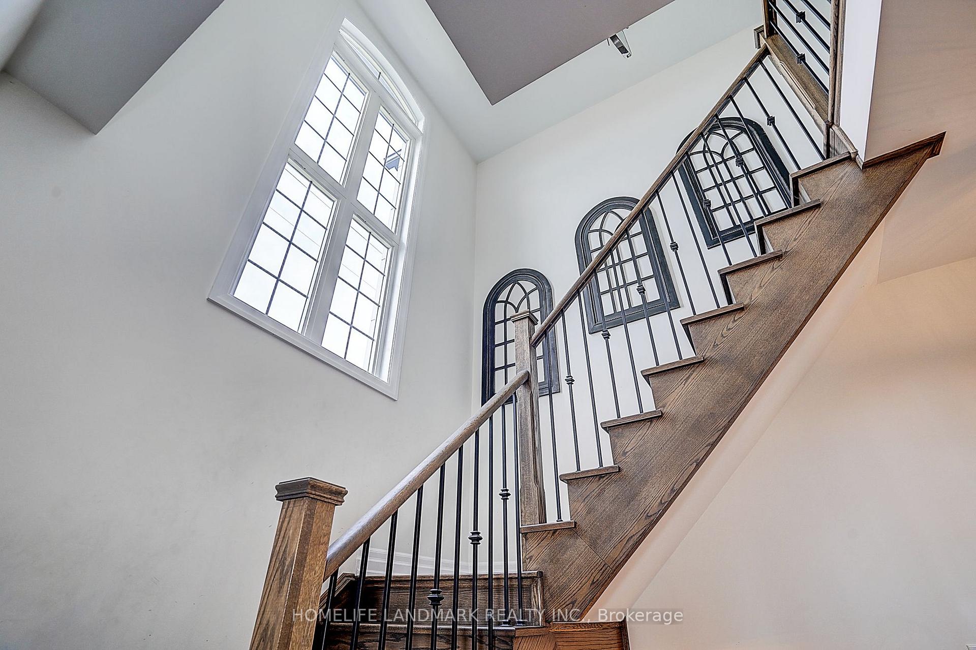 Photo 24 of 56 Botelho Circle, Aurora, Bayview Southeast — HOMEH