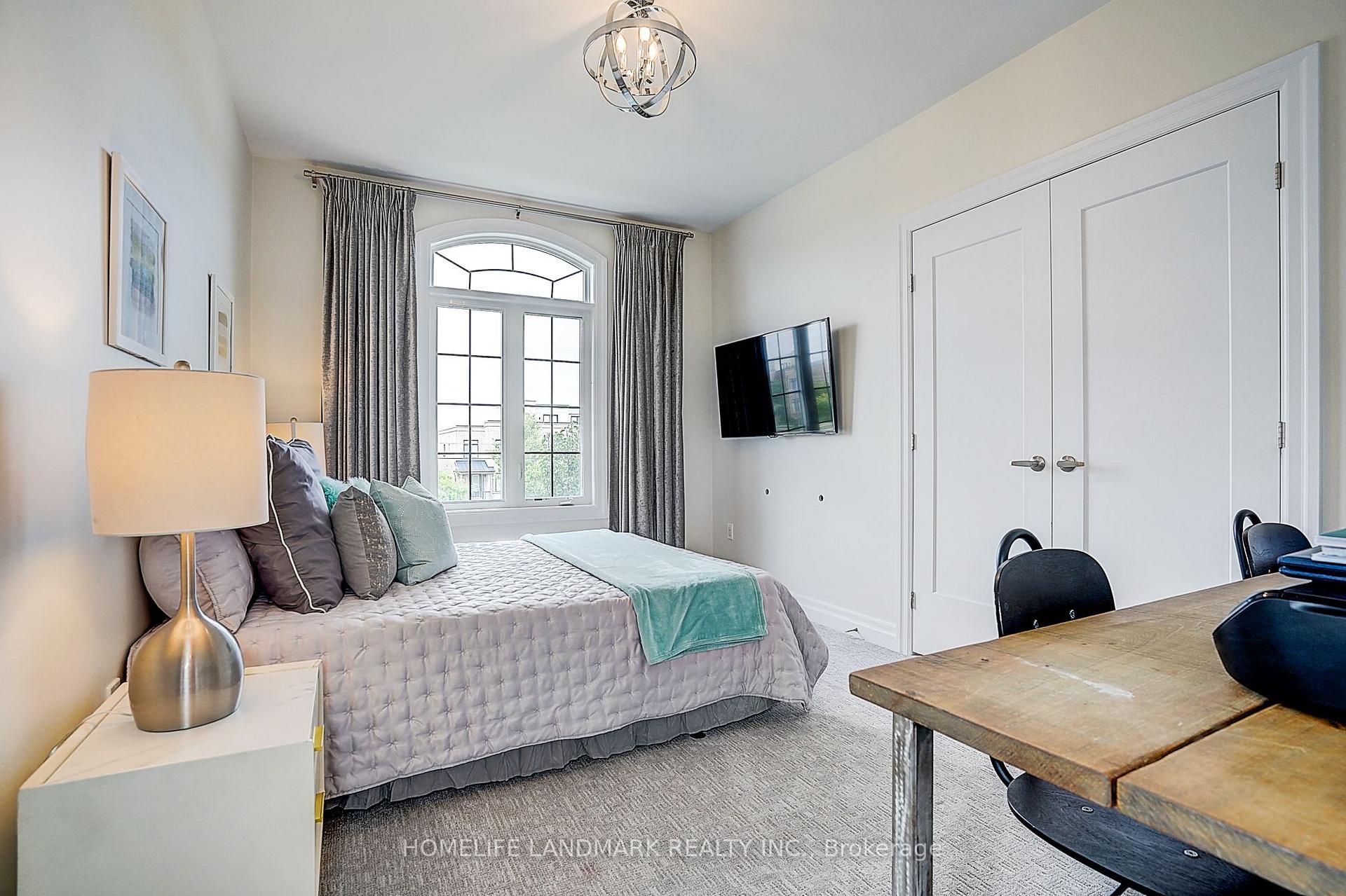 Photo 31 of 56 Botelho Circle, Aurora, Bayview Southeast — HOMEH