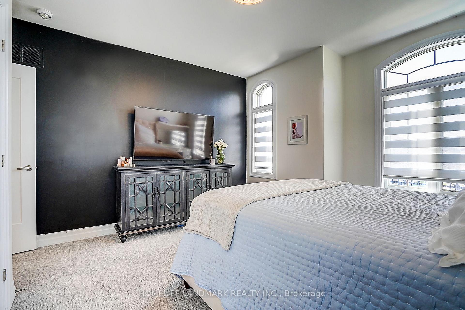 Photo 39 of 56 Botelho Circle, Aurora, Bayview Southeast — HOMEH