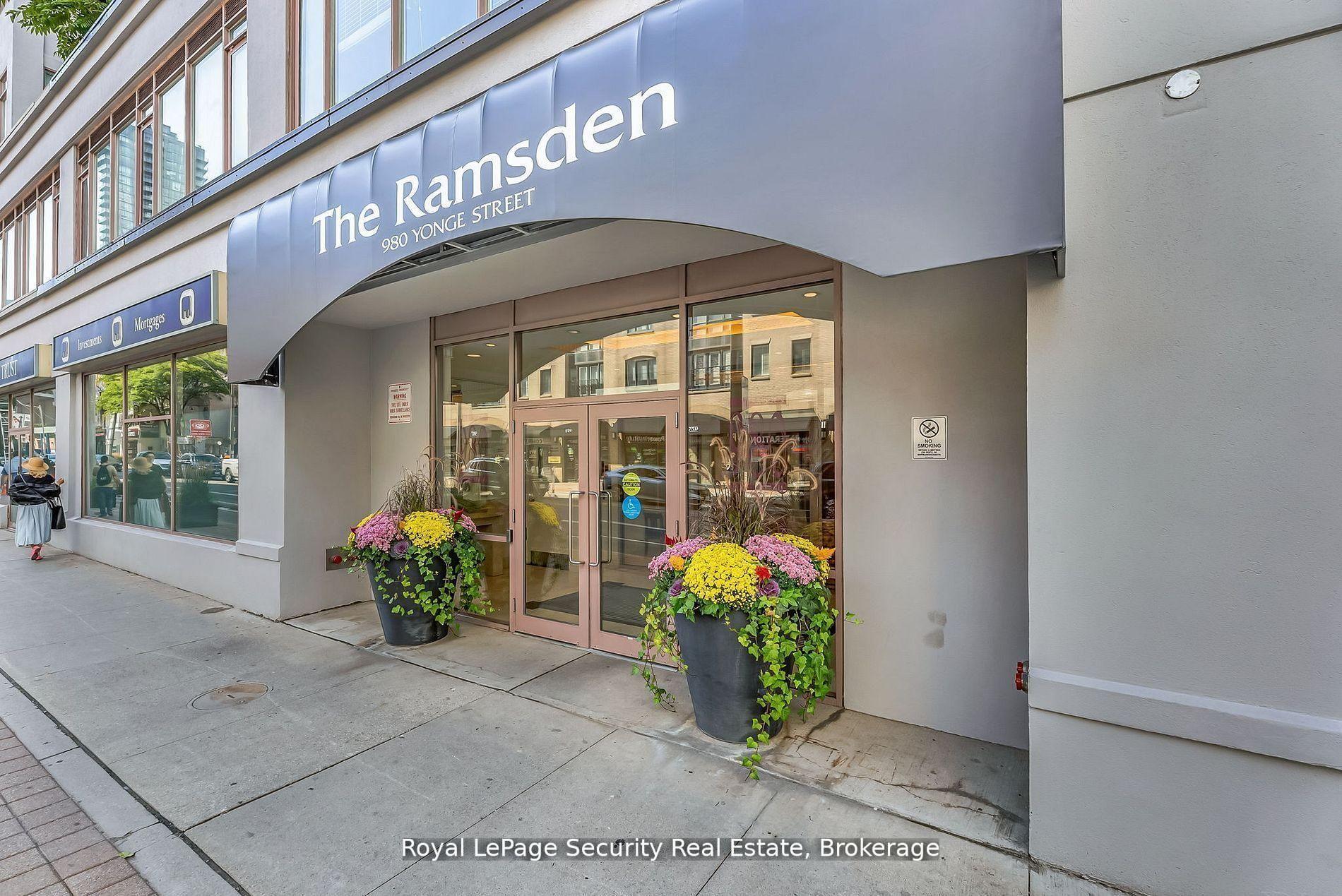 Photo 2 of Unit 403, 980 Yonge Street, Toronto, The Annex — HOMEH