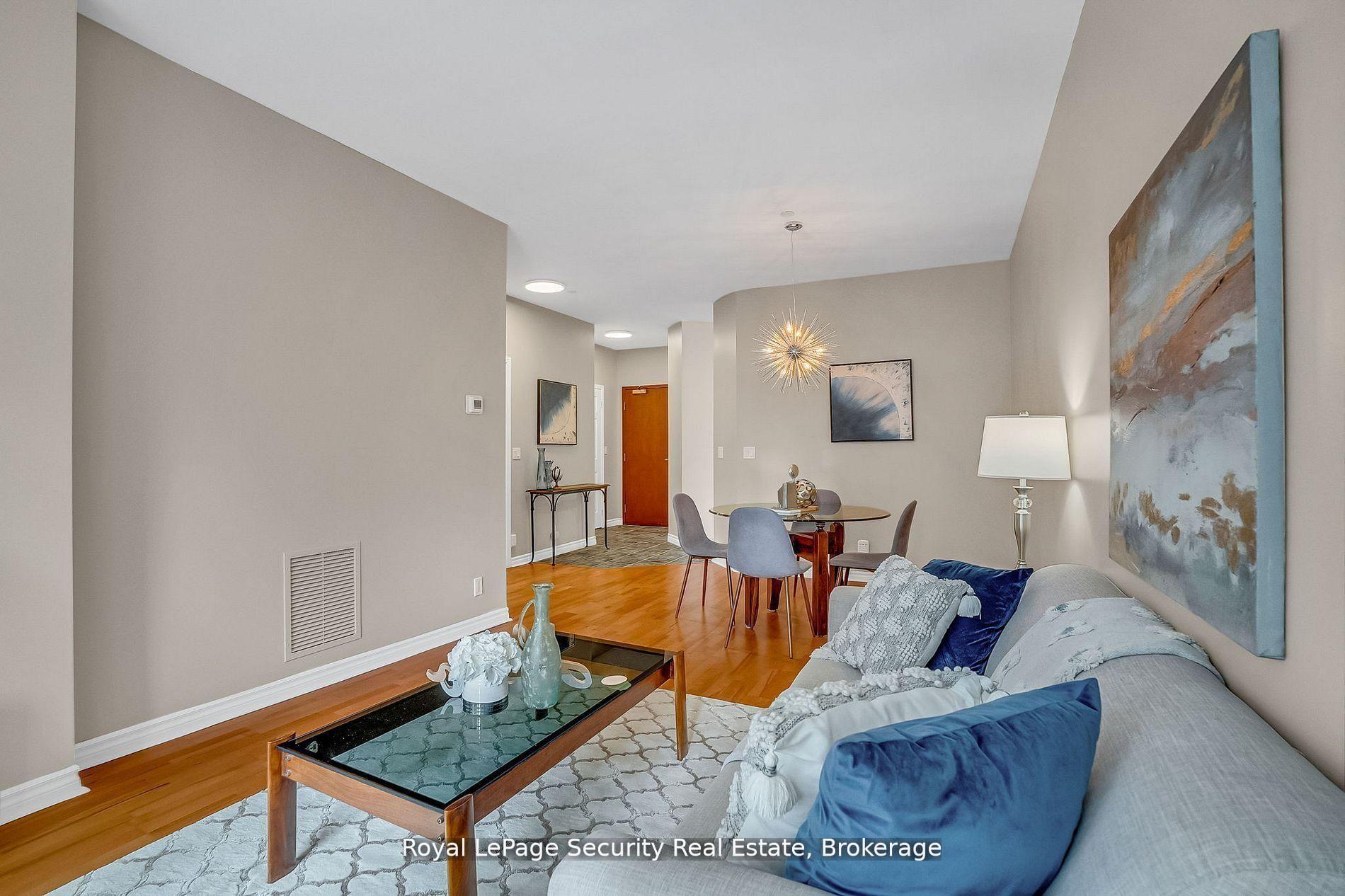 Photo 14 of Unit 403, 980 Yonge Street, Toronto, The Annex — HOMEH
