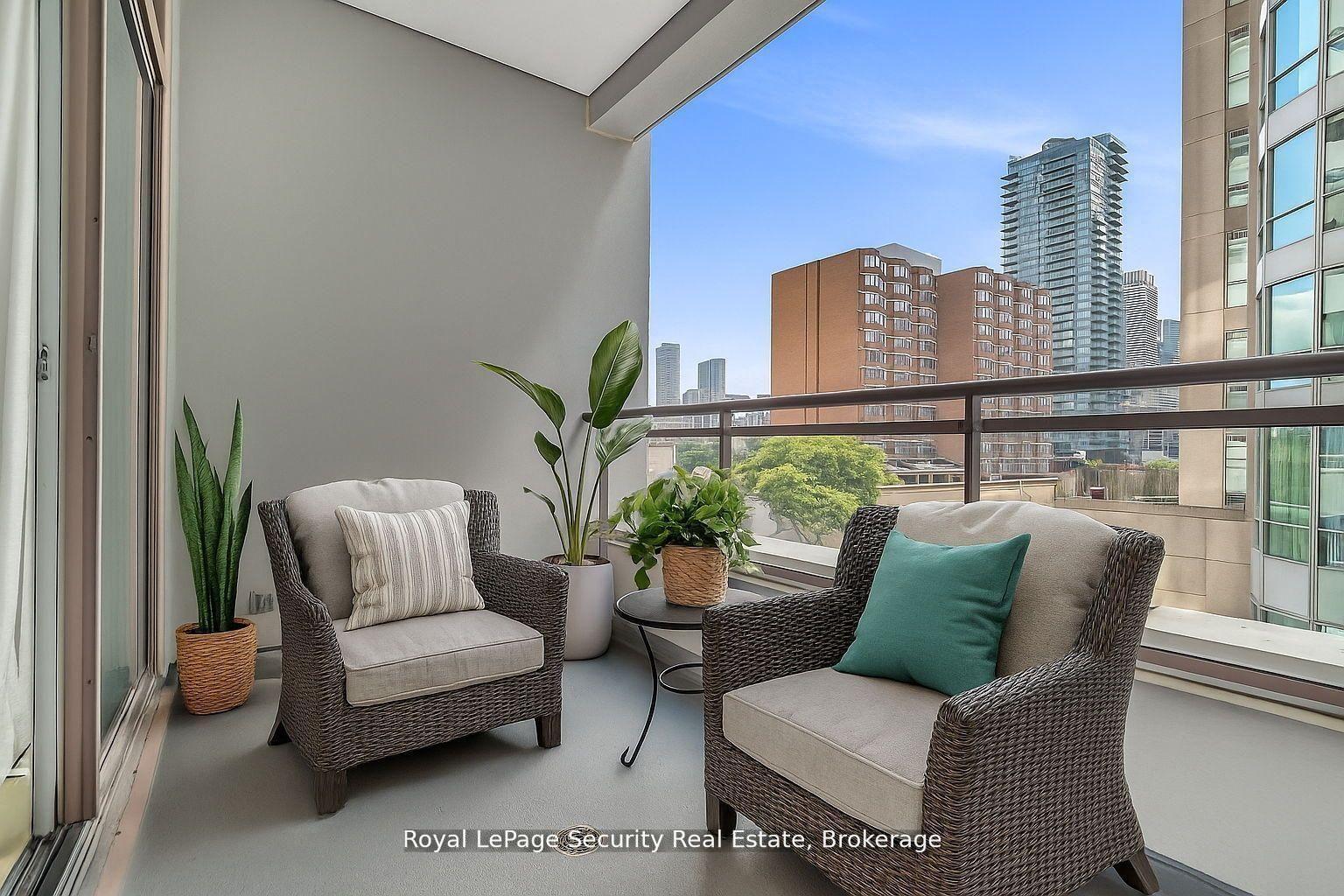 Photo 22 of Unit 403, 980 Yonge Street, Toronto, The Annex — HOMEH
