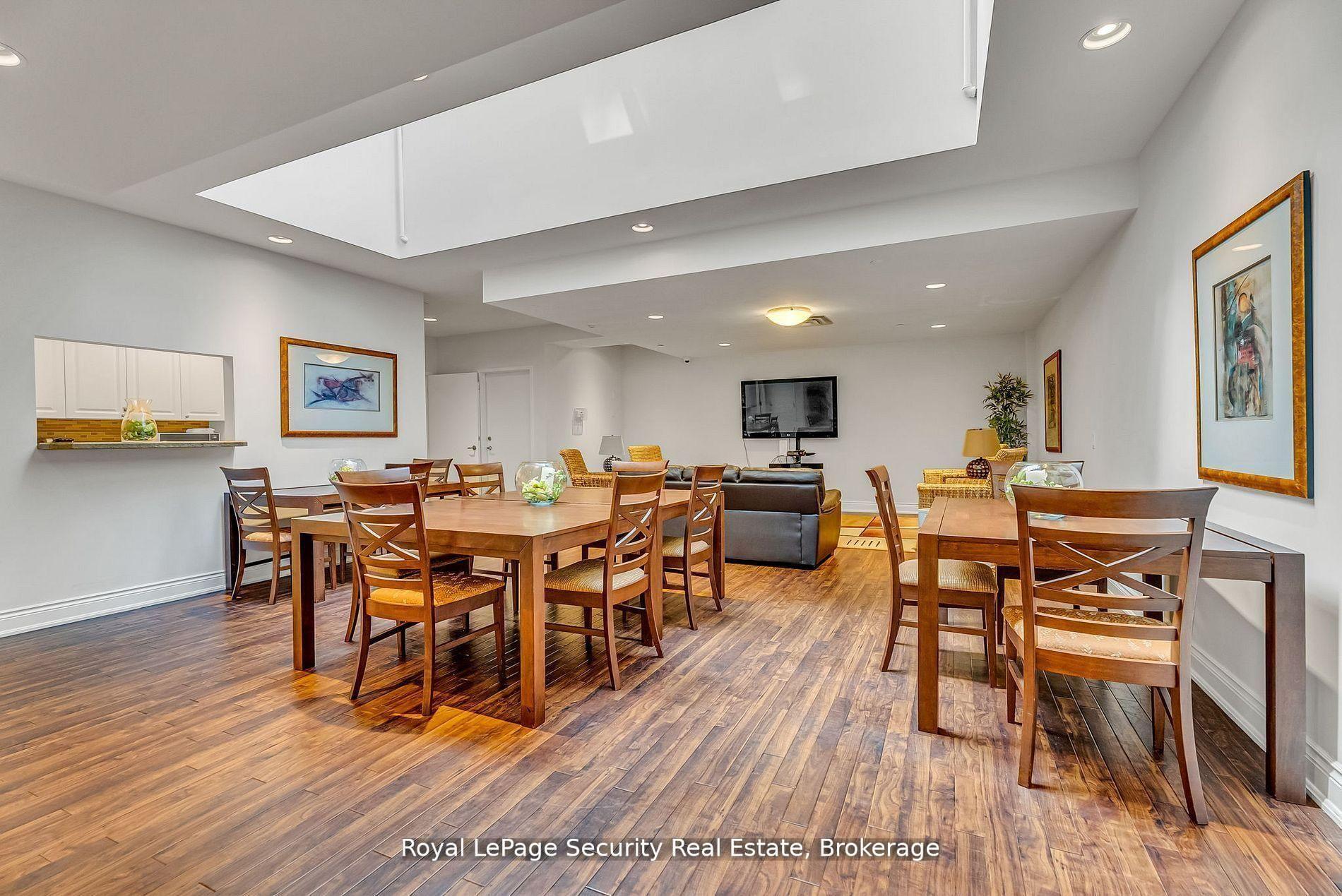 Photo 26 of Unit 403, 980 Yonge Street, Toronto, The Annex — HOMEH