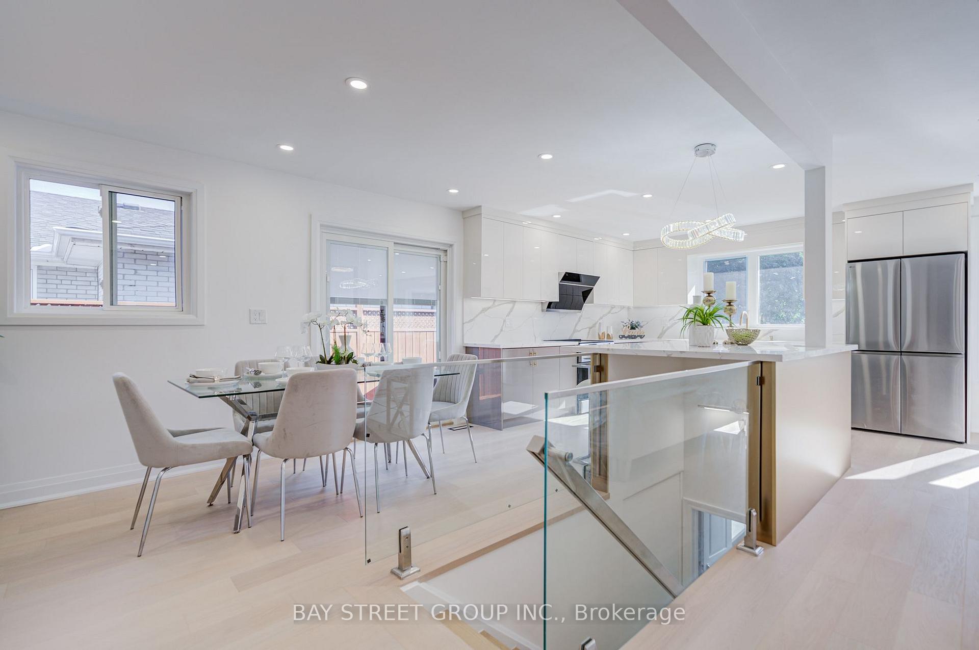 Photo 30 of 60 Warner Avenue, North York, Victoria Village — HOMEH