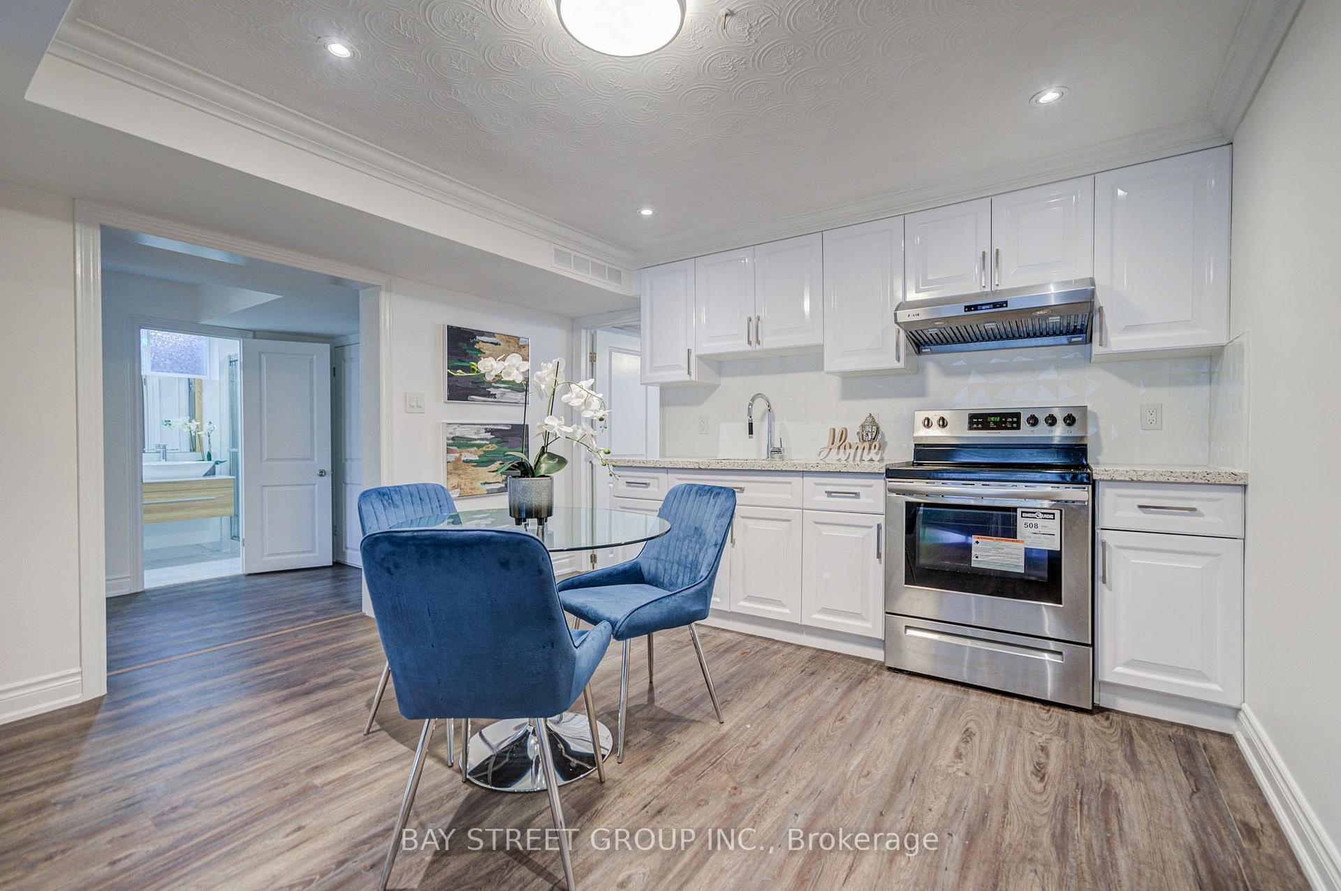 Photo 43 of 60 Warner Avenue, North York, Victoria Village — HOMEH