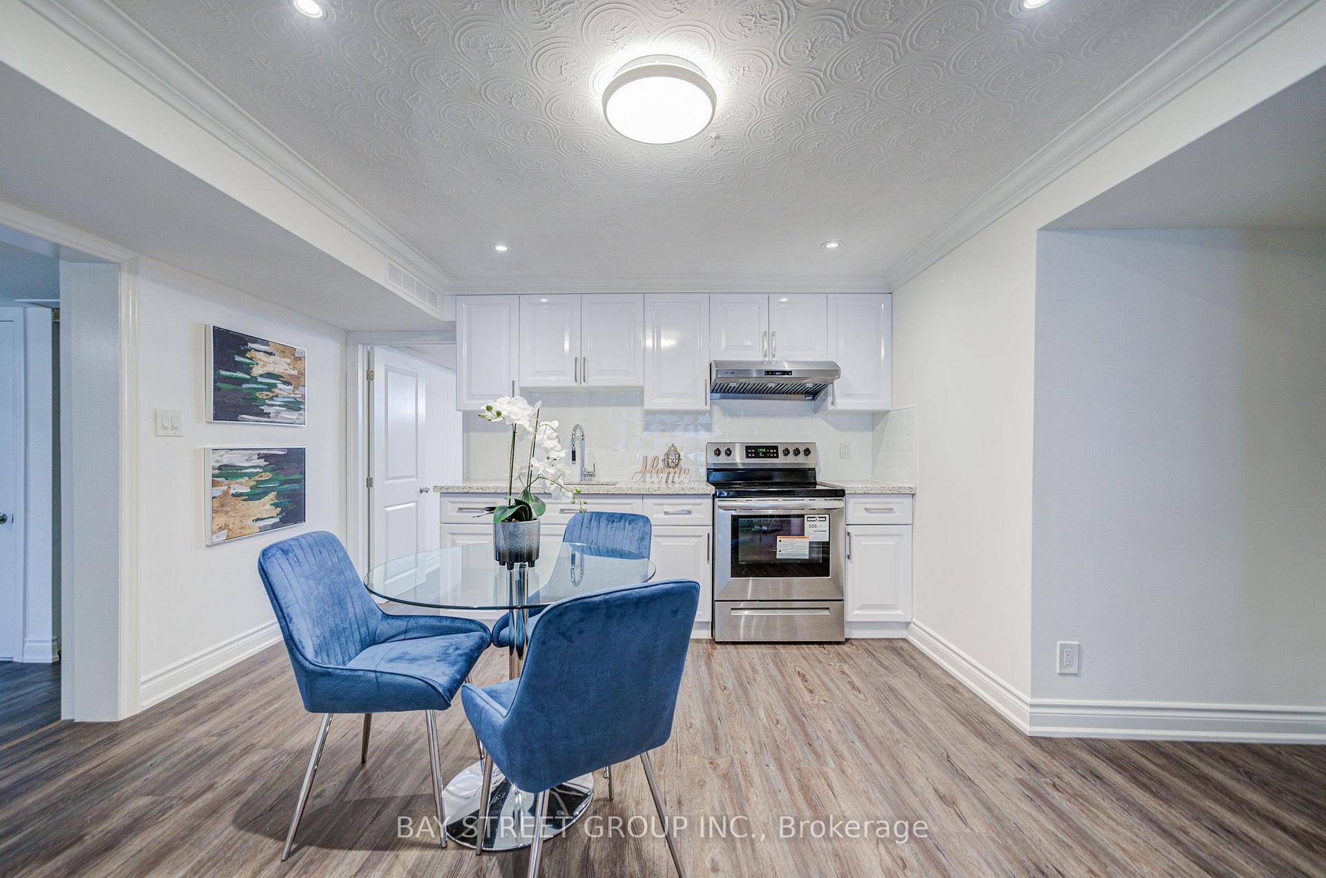 Photo 49 of 60 Warner Avenue, North York, Victoria Village — HOMEH