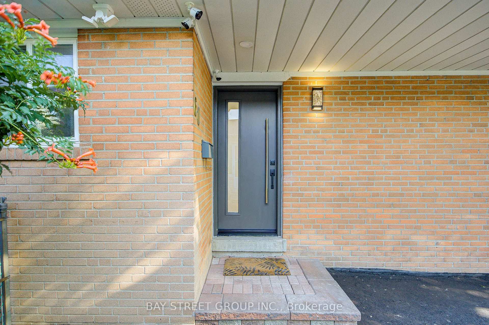 Photo 65 of 60 Warner Avenue, North York, Victoria Village — HOMEH